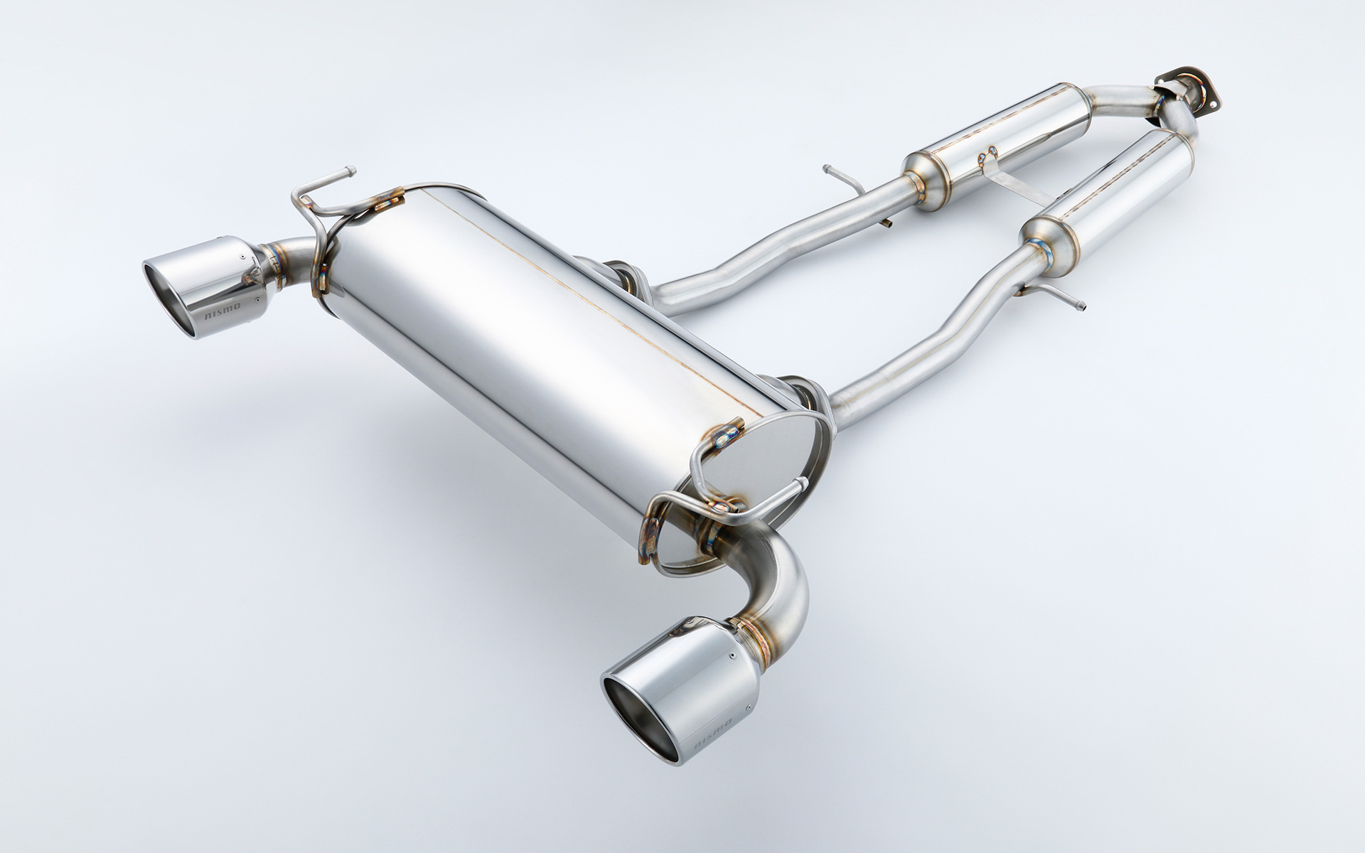 新型「フェアレディZ」（RZ34）用スポーツマフラー