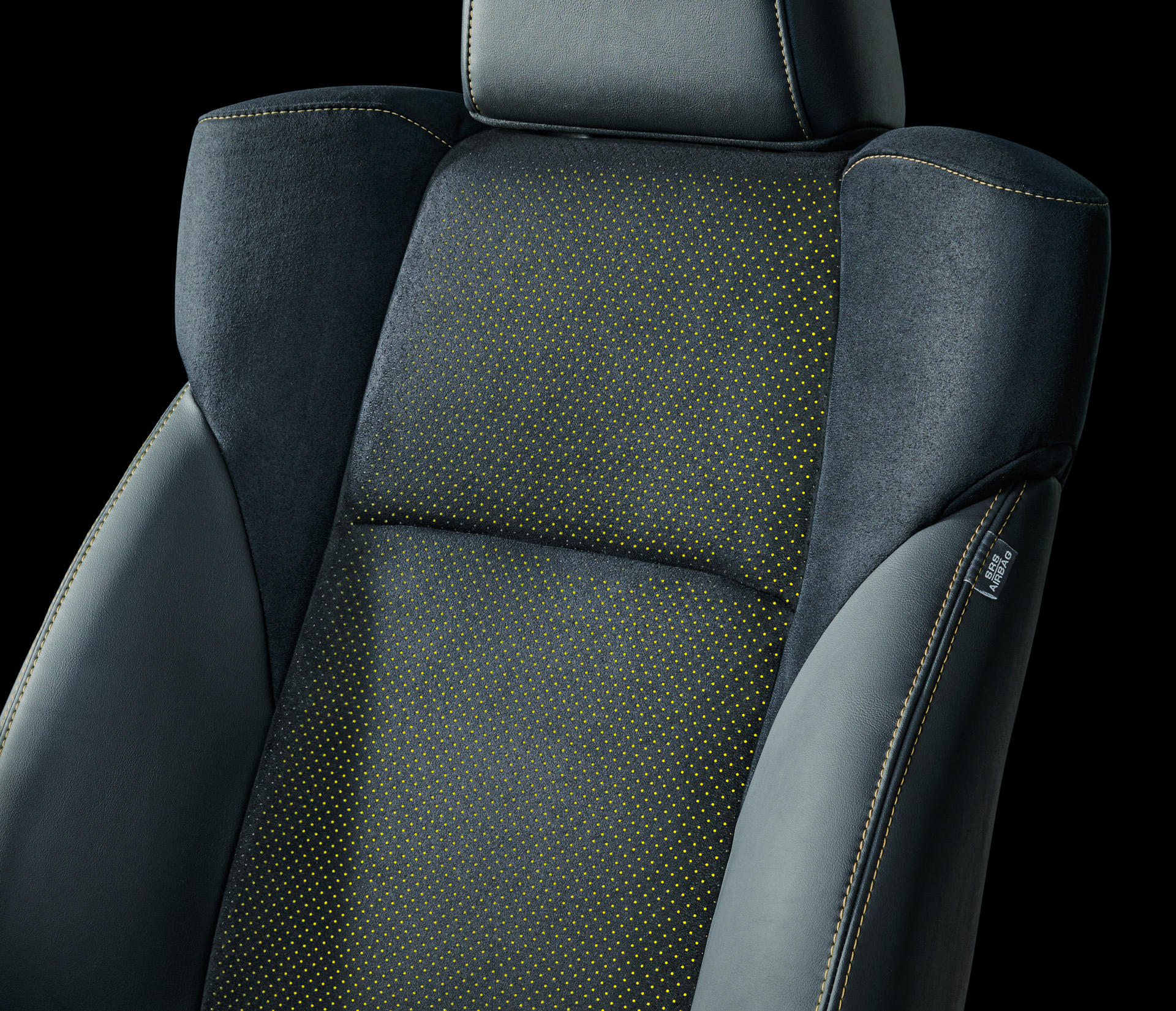 ヴェルファイア GOLDEN EYES III