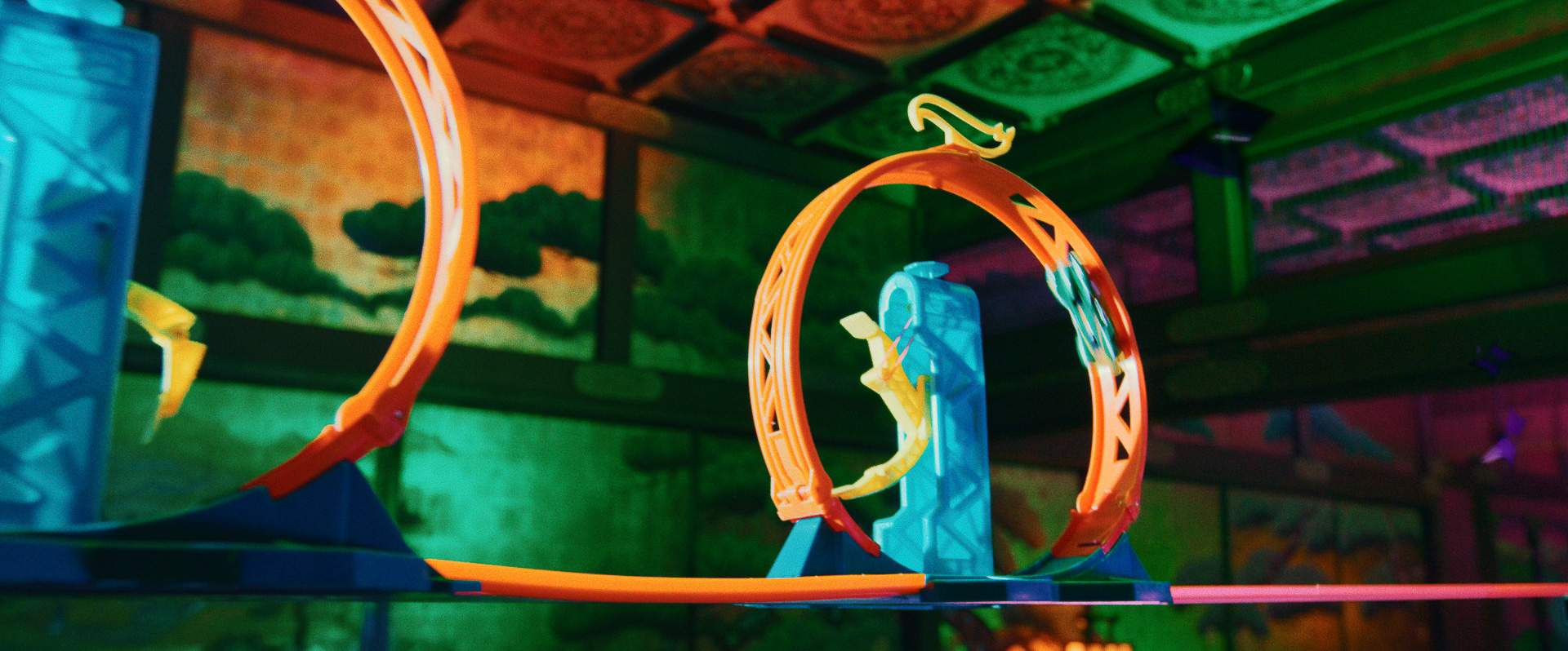 回転したり、疾走したり、ジャンプするシーンなどを忍者の術に例えて表現している