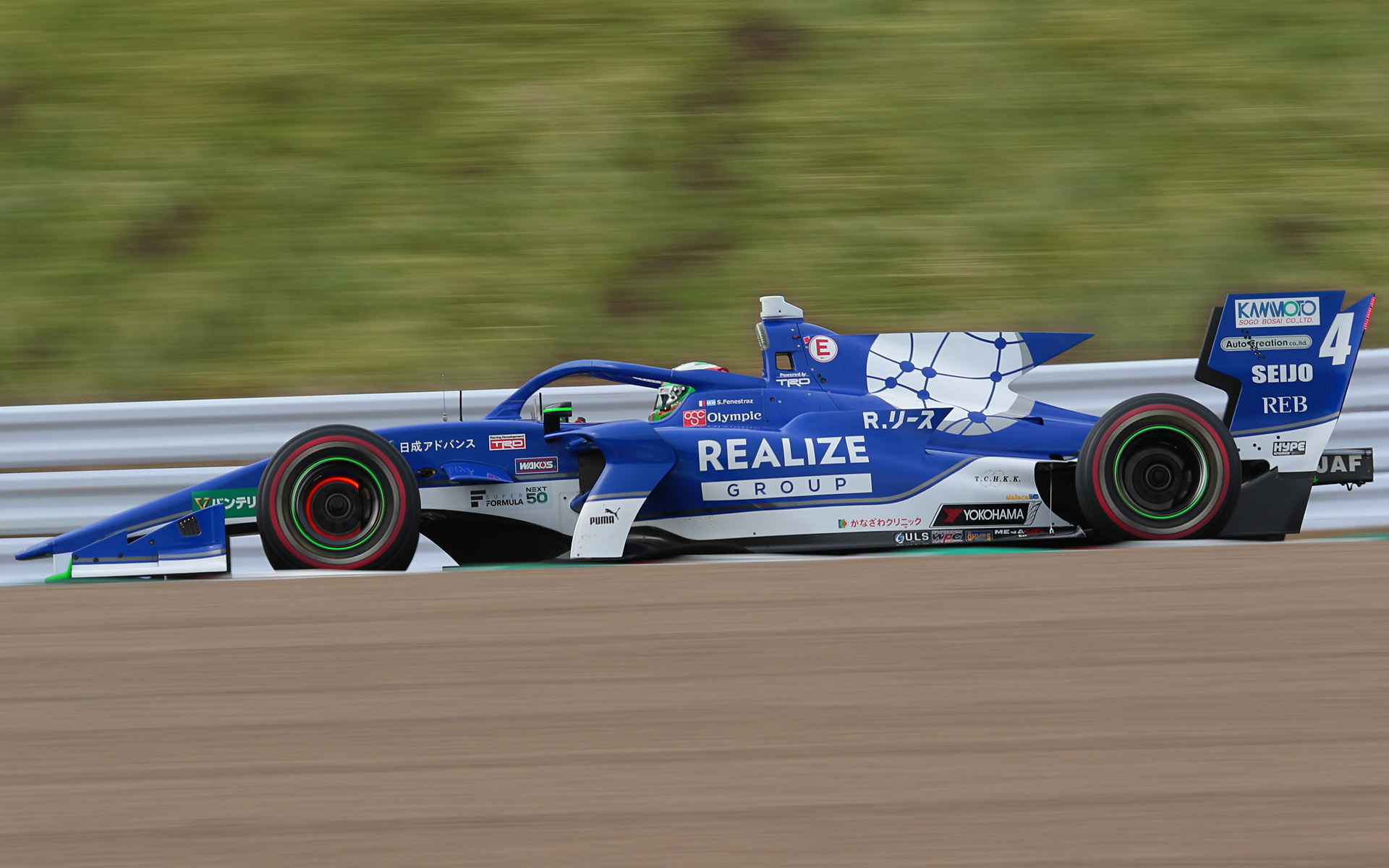 予選3位の4号車 サッシャ･フェネストラズ選手