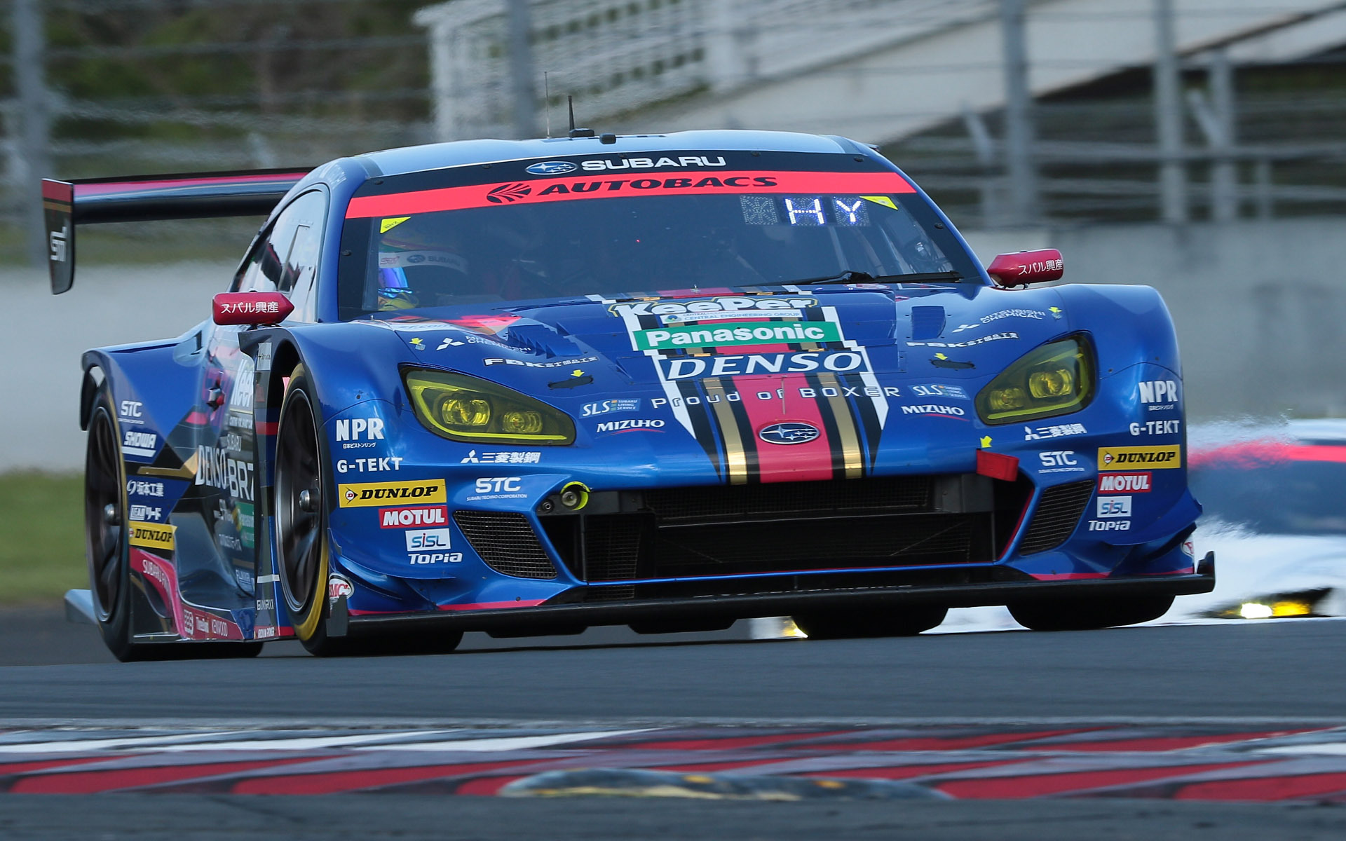 開幕戦に続き2戦連続ポールポジションを獲得した61号車 SUBARU BRZ R＆D SPORT（井口卓人/山内英輝組、DL）