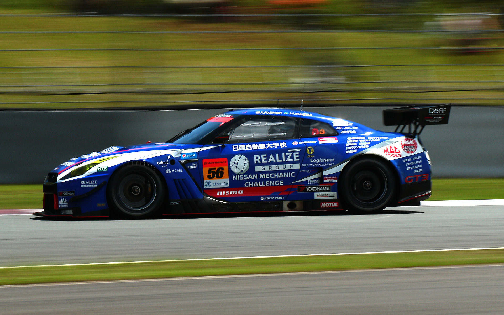 開幕戦で優勝し、サクセスウェイト60kgを積んだ56号車 リアライズ日産メカニックチャレンジ GT-R（藤波清斗/ジョアオ・パオロ・デ・オリベイラ組、YH）は14位で予選を終えた