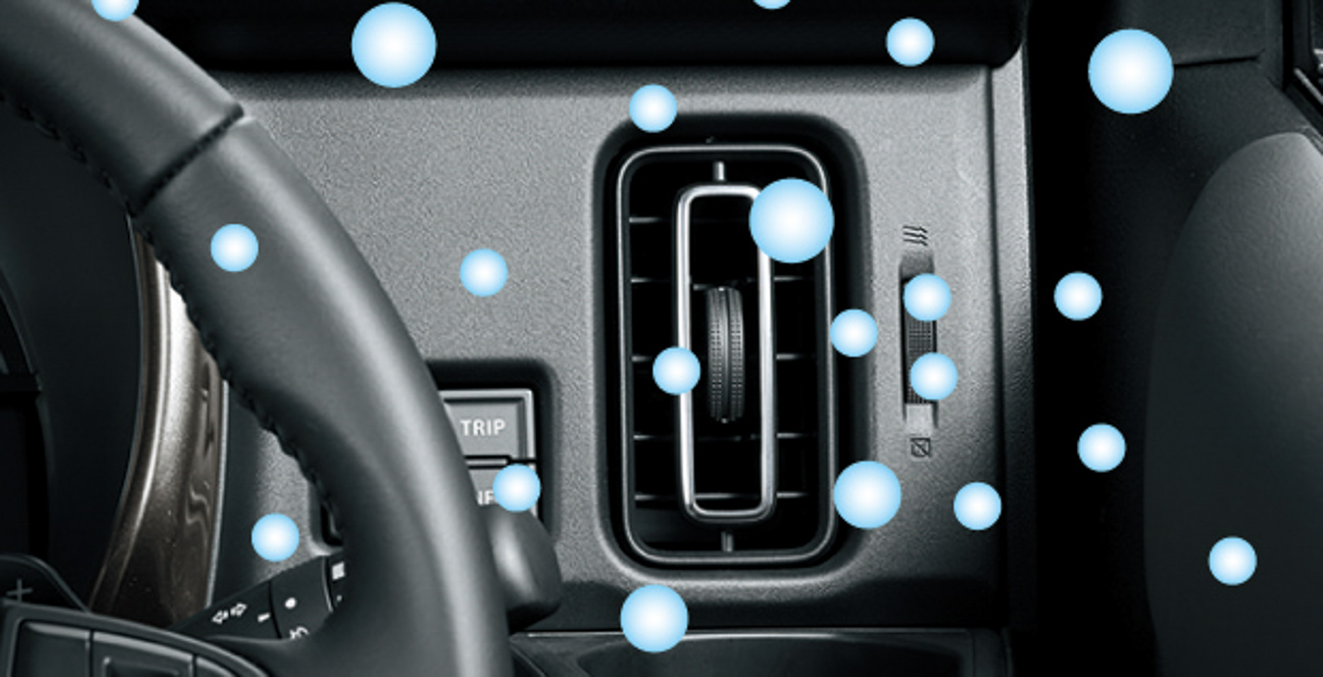 スズキとして初めて「ナノイー X」をフルオートエアコンに搭載した