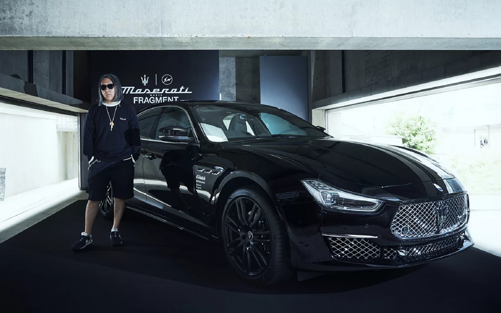 デザイナー藤原ヒロシ氏が手掛けた、世界に1台の特別限定モデル「ギブリ オペラネラ」が1570万円で販売される