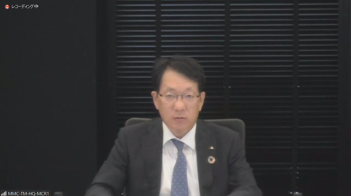 2021年度のビジネスハイライトについて解説する加藤氏