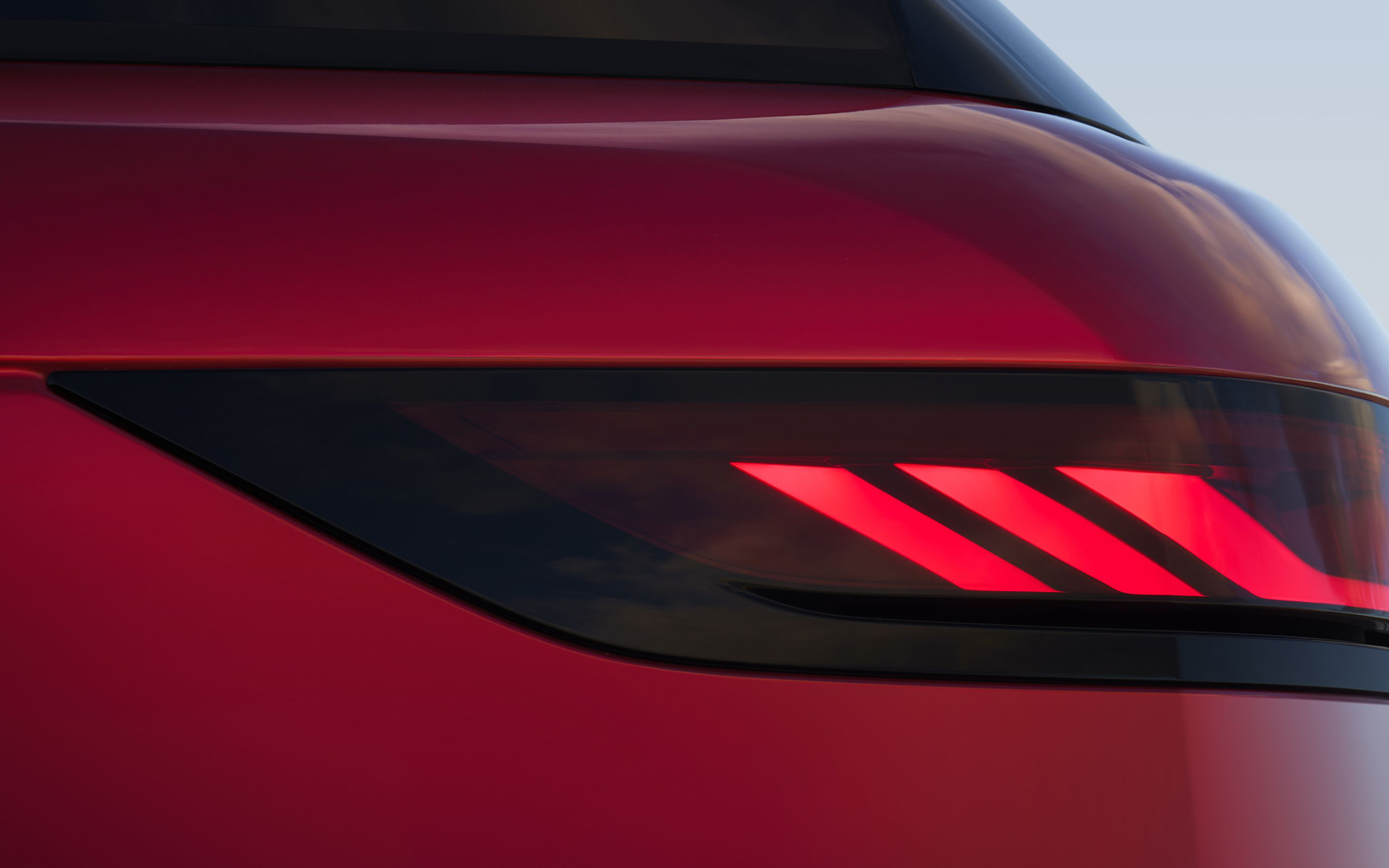 新型レンジローバースポーツ