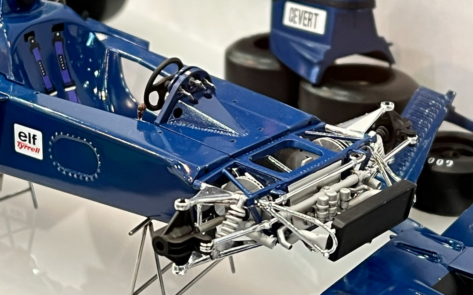 フロントサスペンションまわり