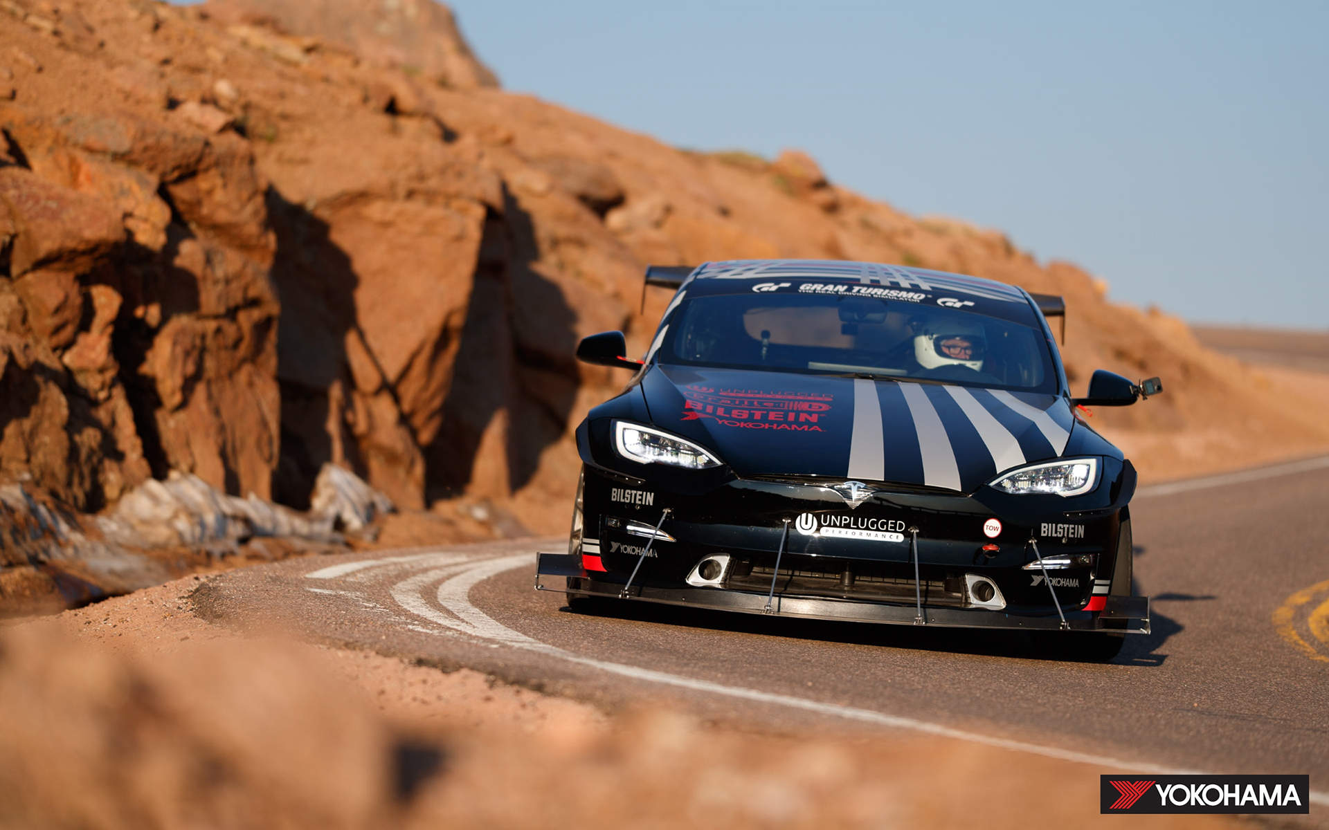 エキシビションクラスで優勝した「2021 Tesla Model S Plaid」（2021年）