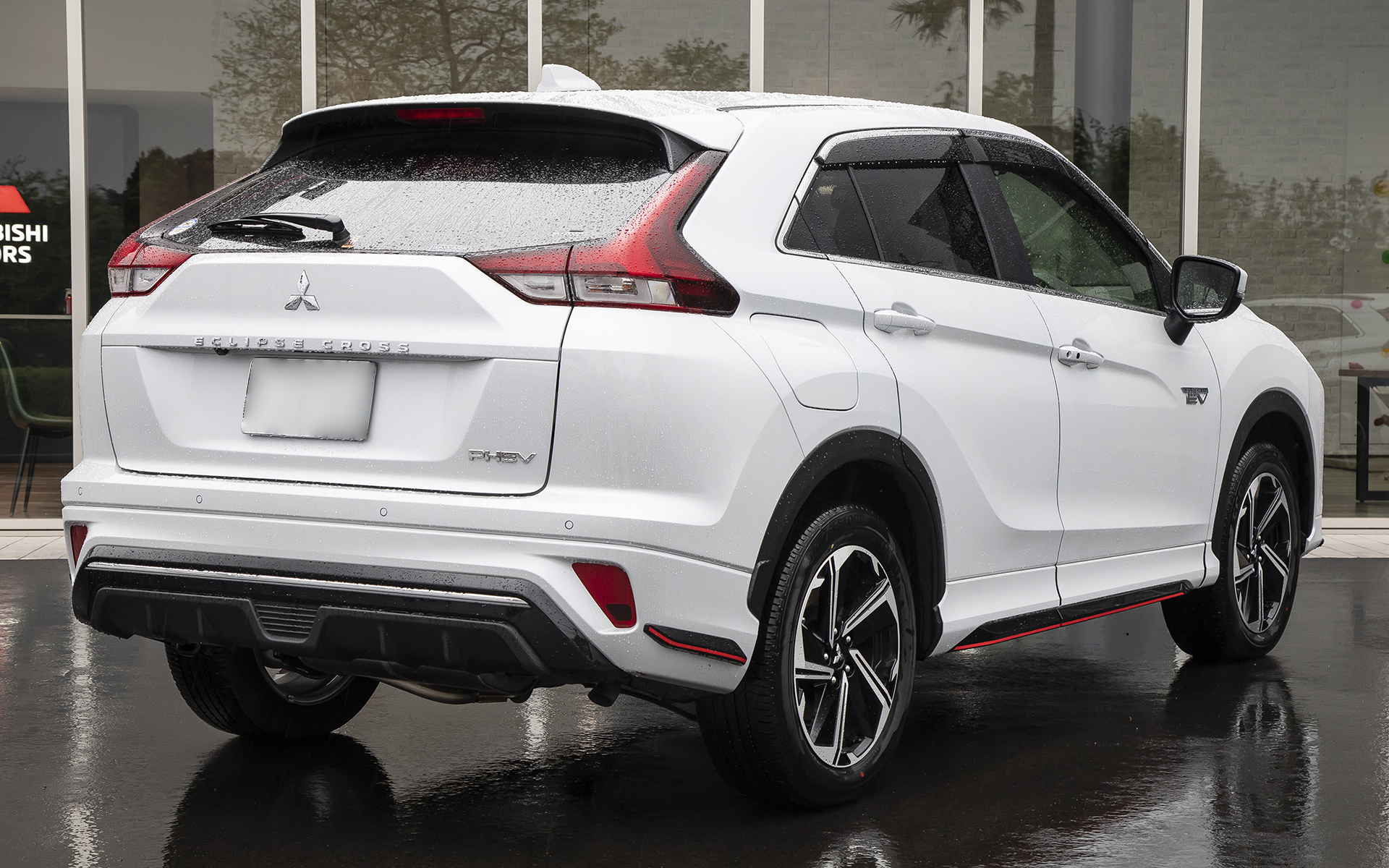 SUVということで乗車位置が高く、走行中の視界が広いところも気に入っているとのこと。走行中の車内も静かなので快適なクルマであるとのことだった