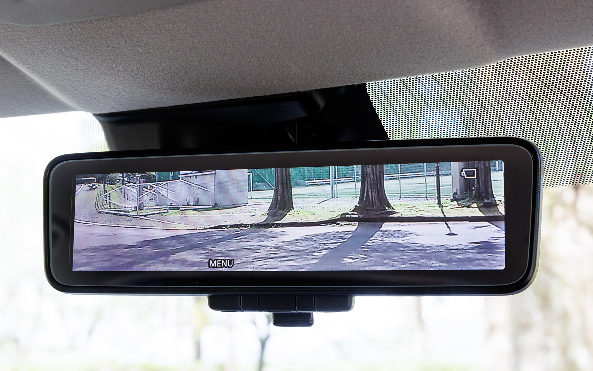 デジタルルームミラーはパッケージオプション