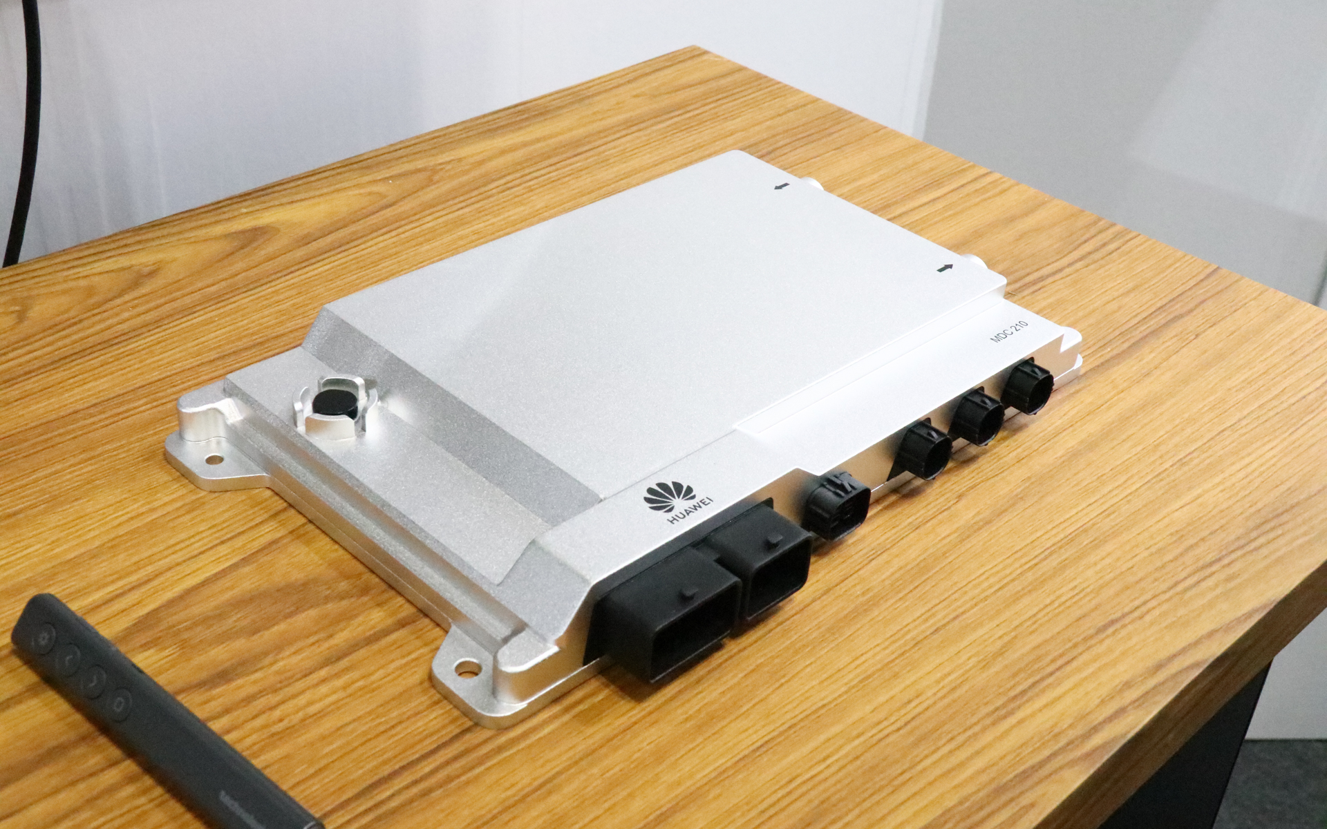 モバイルデータセンター「MDC210」