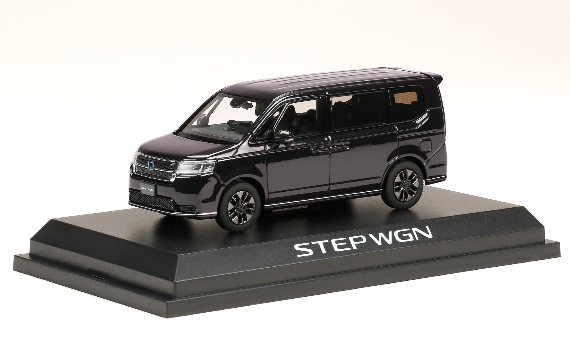 ミッドナイトブルービーム・メタリック