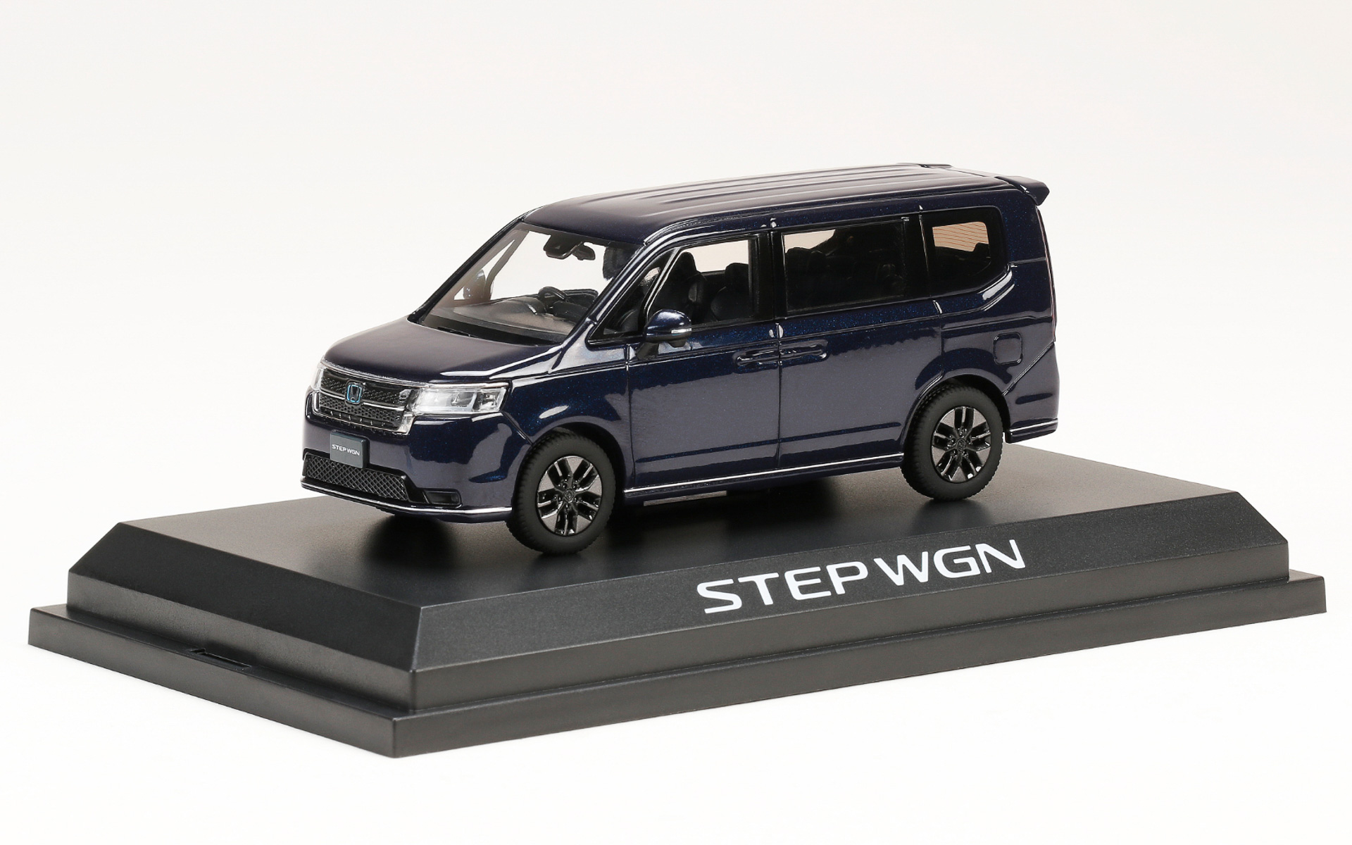 ミッドナイトブルービーム・メタリック