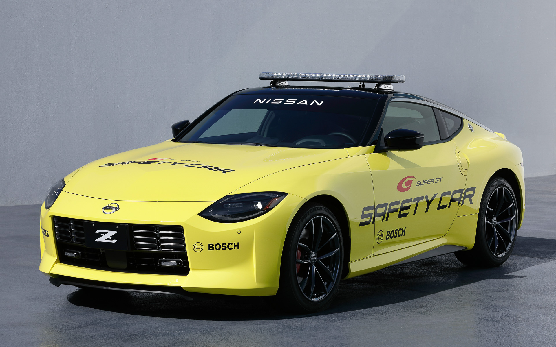 SUPER GTシリーズで新型「Z」のセーフティカーが登場
