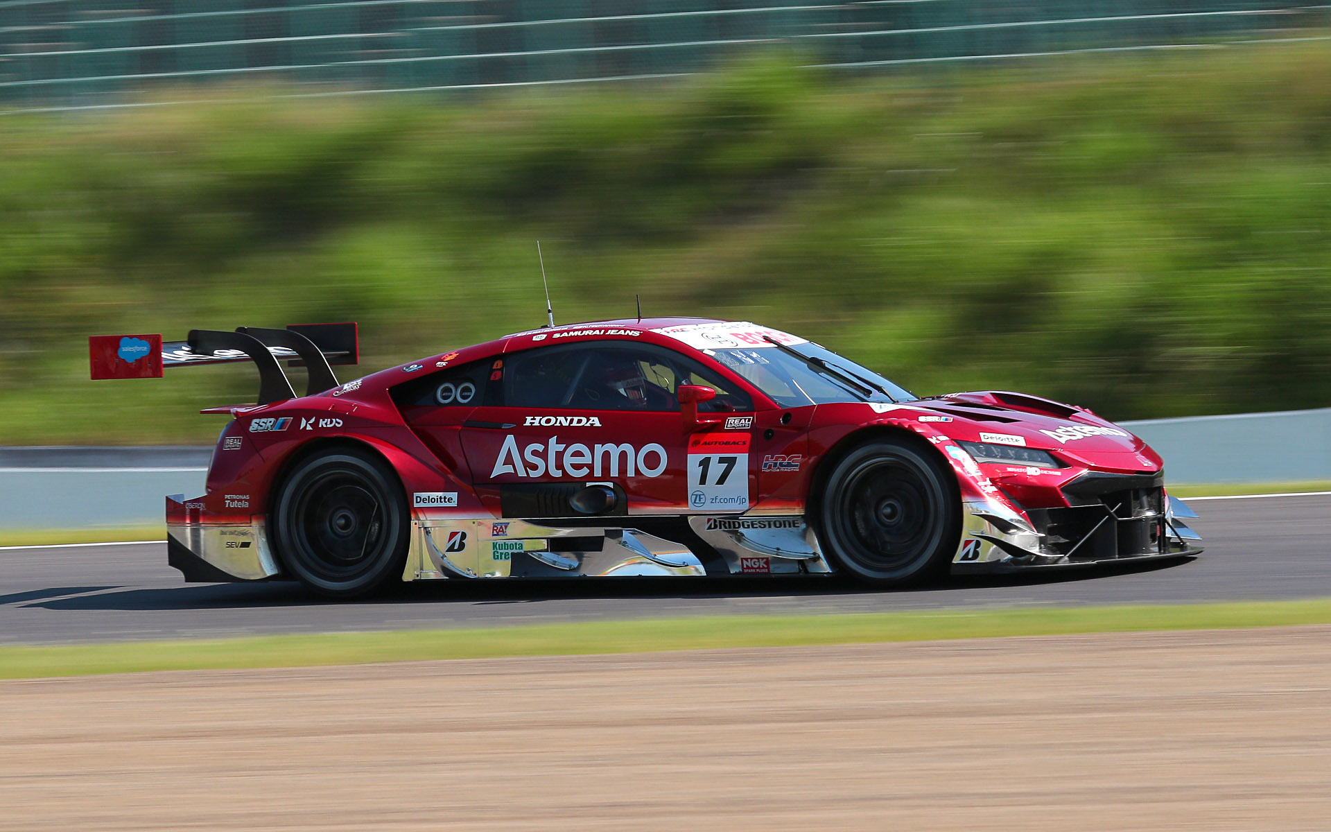2位に入った17号車 Astemo NSX-GT（塚越広大/松下信治組、BS）