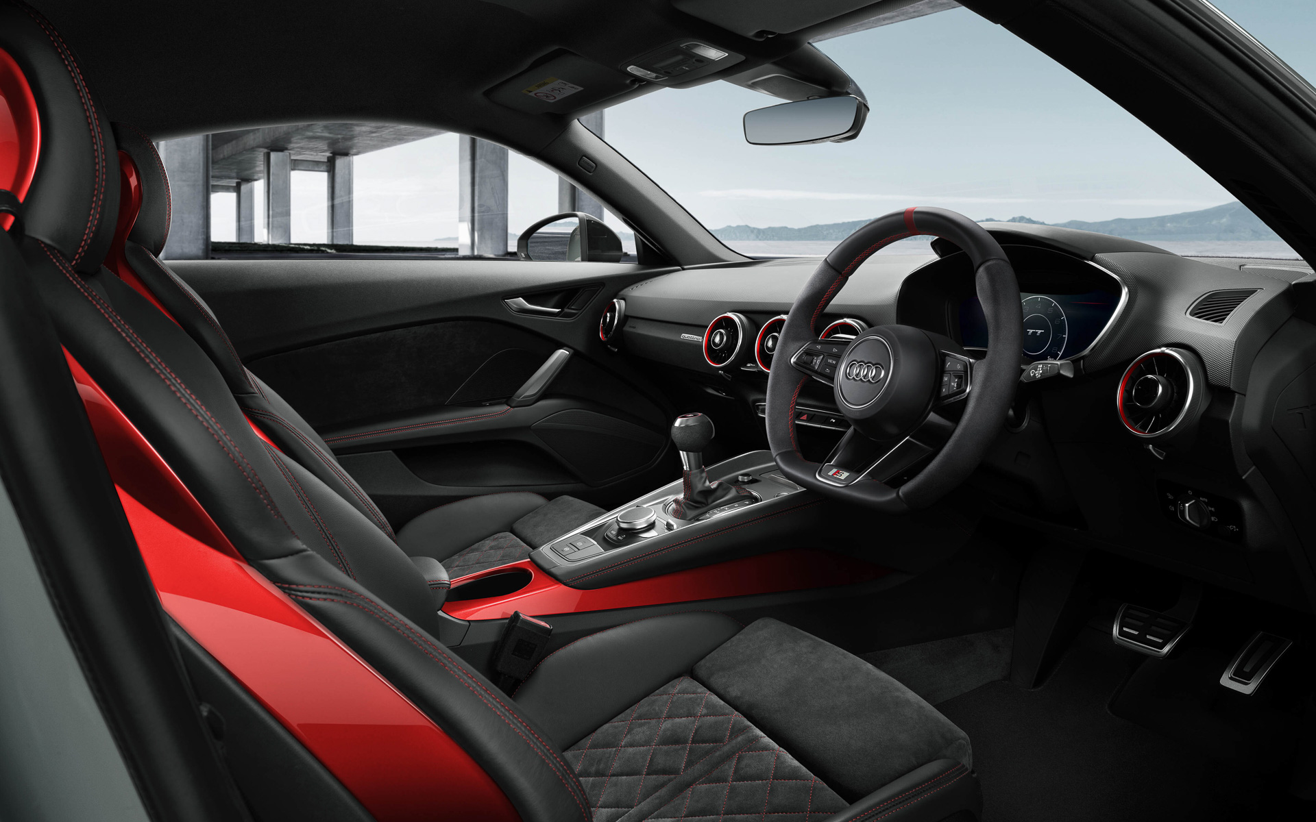 レッドを基調としたインテリア