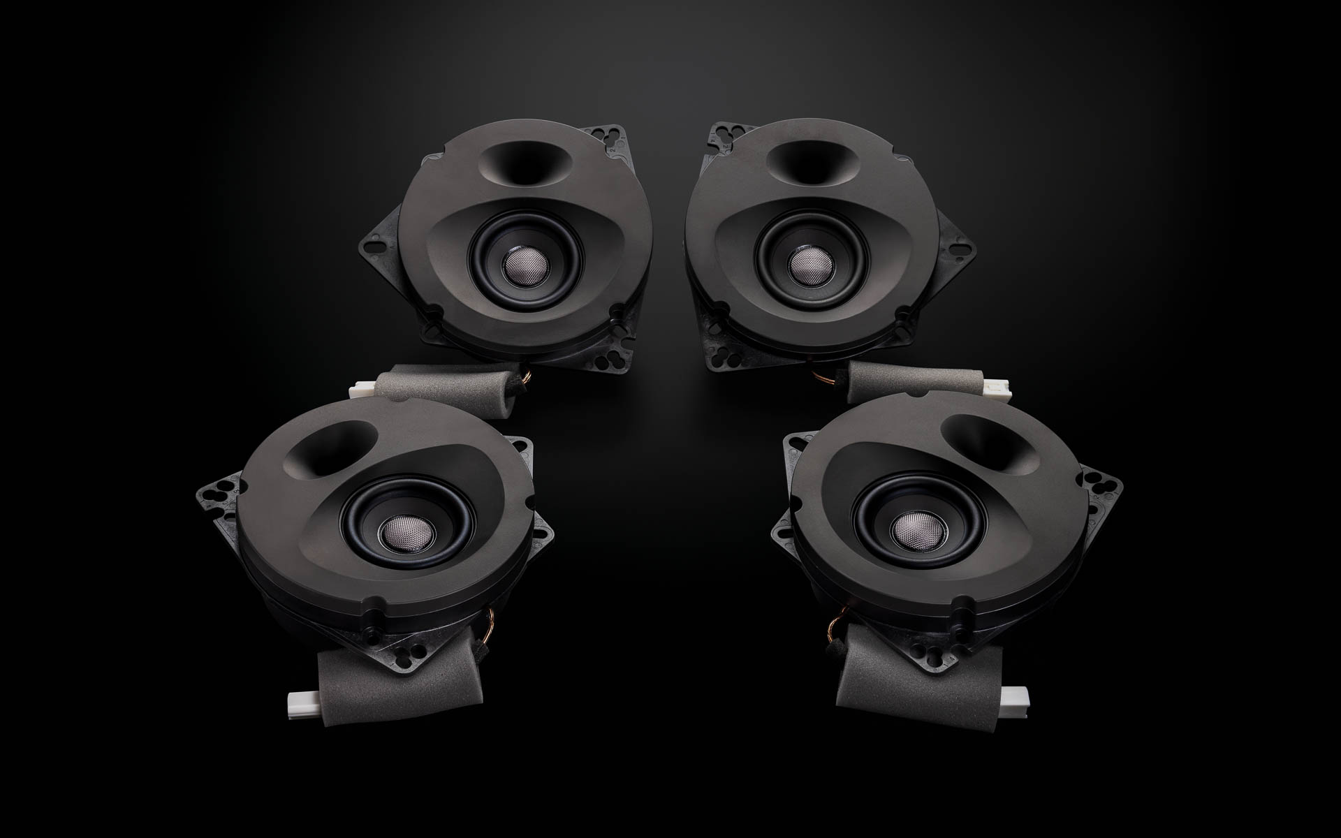 スタンダードモデル「SFR-CX101E」（4スピーカー車対応モデル）　価格：7万7000円