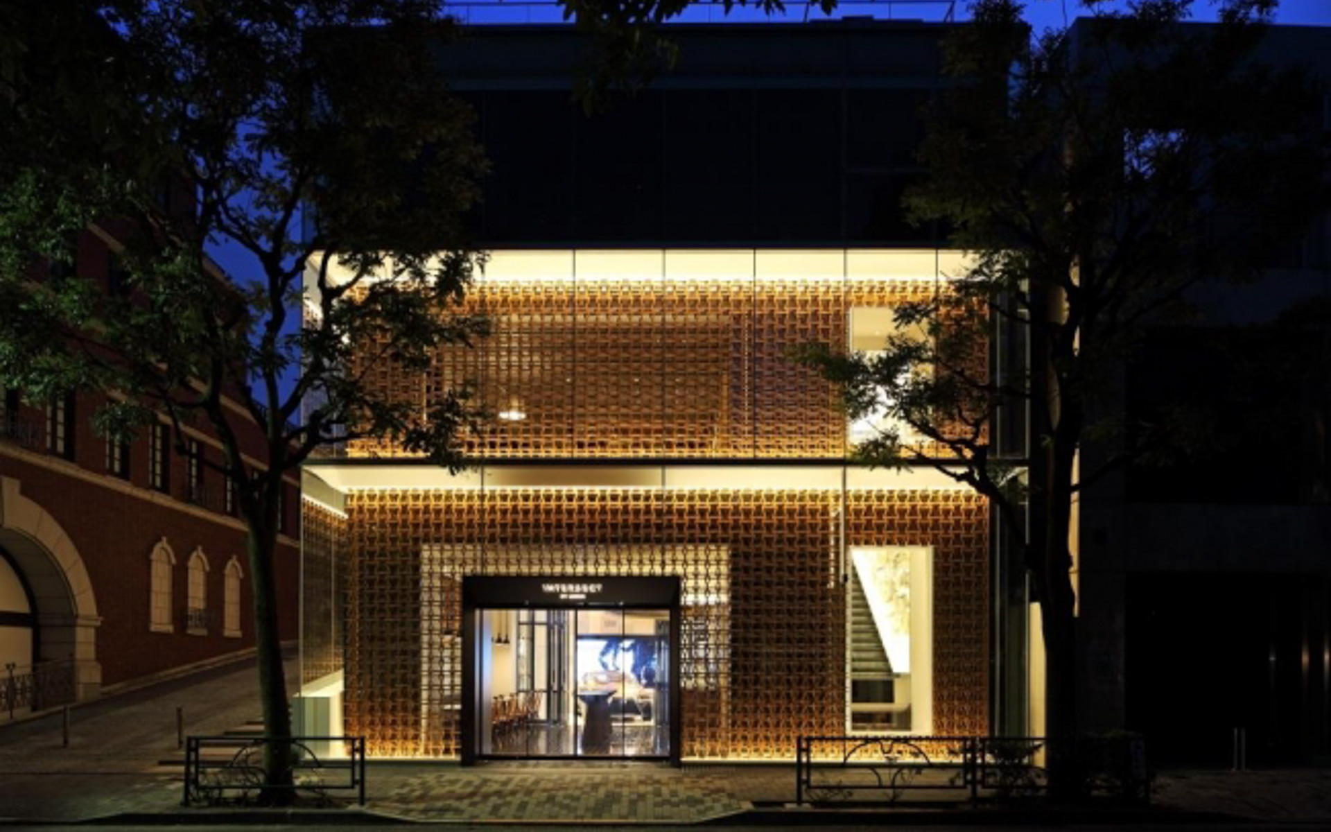 INTERSECT BY LEXUS - TOKYO