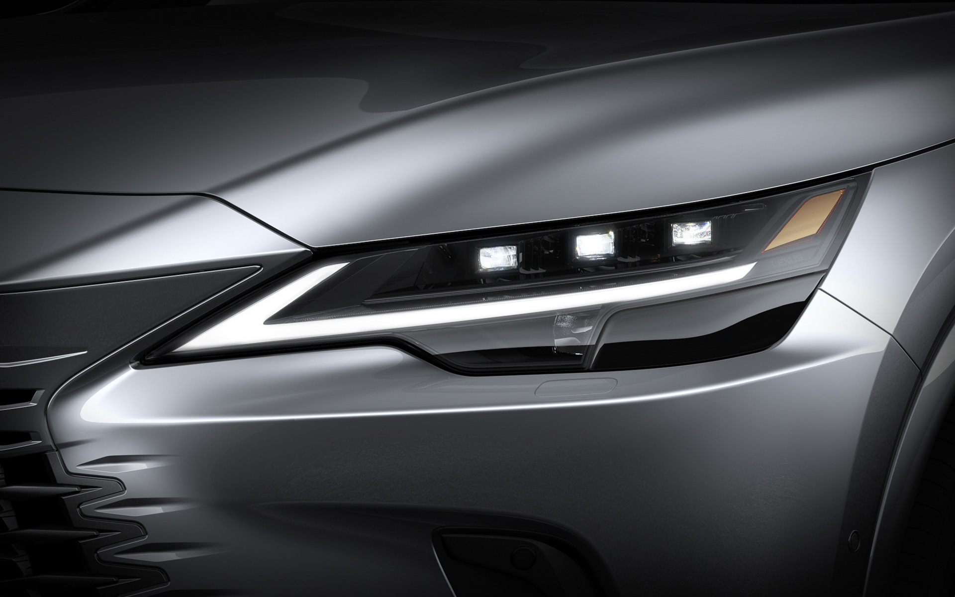 AHS機能付き薄型三眼ヘッドランプ（プロトタイプ）