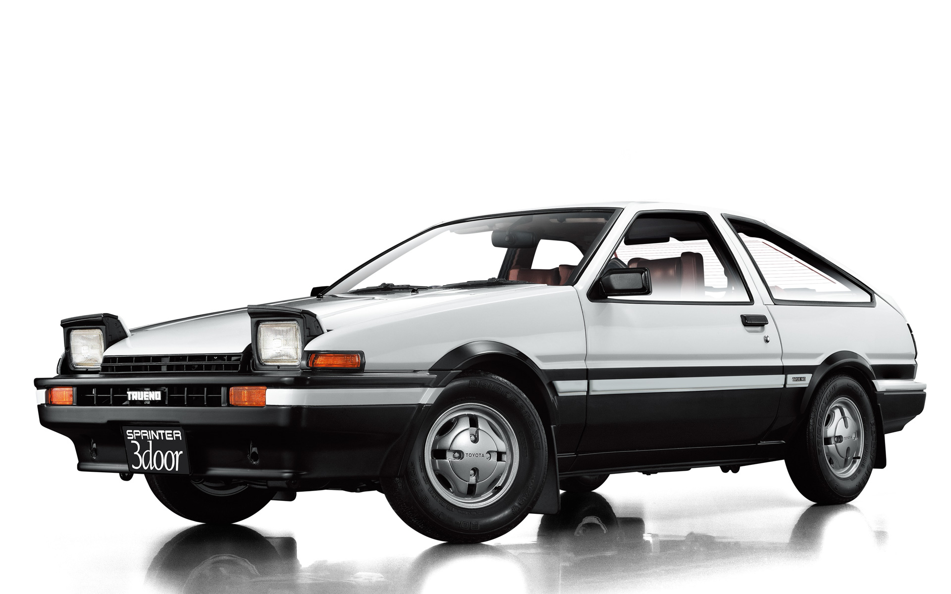 デアゴスティーニが“ハチロクトレノ”をつくる週刊『スプリンタートレノ AE86』創刊