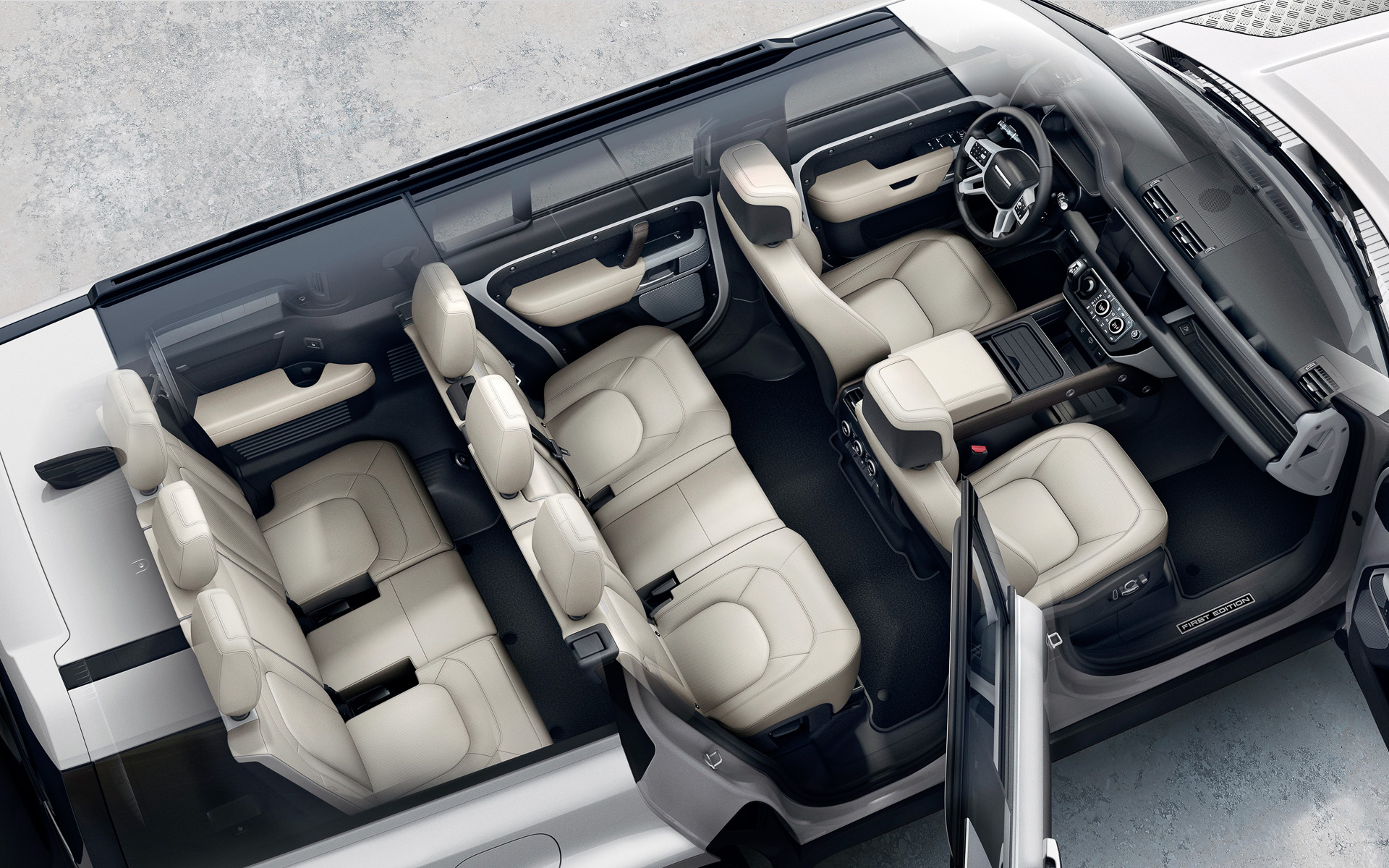 3列すべてのシートにゆったりとしたスペースを確保している