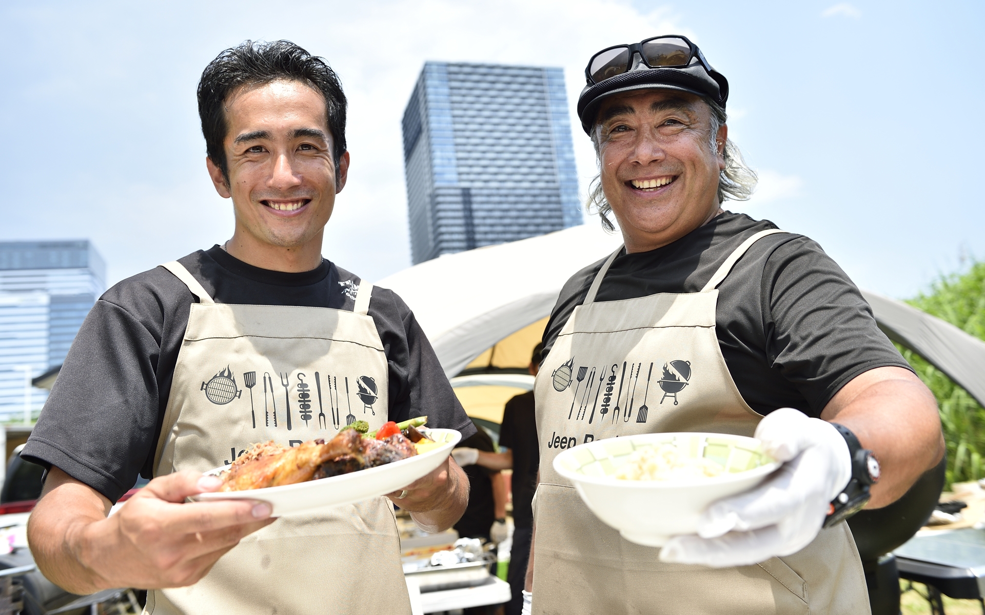 イベント前日から準備が行なわれたというアメリカンBBQが振る舞われた