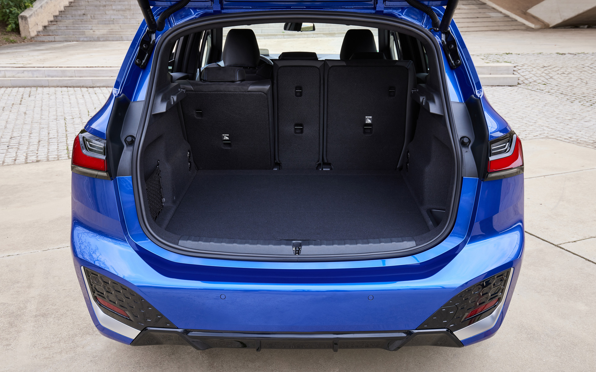 ラゲッジスペースのレイアウト例