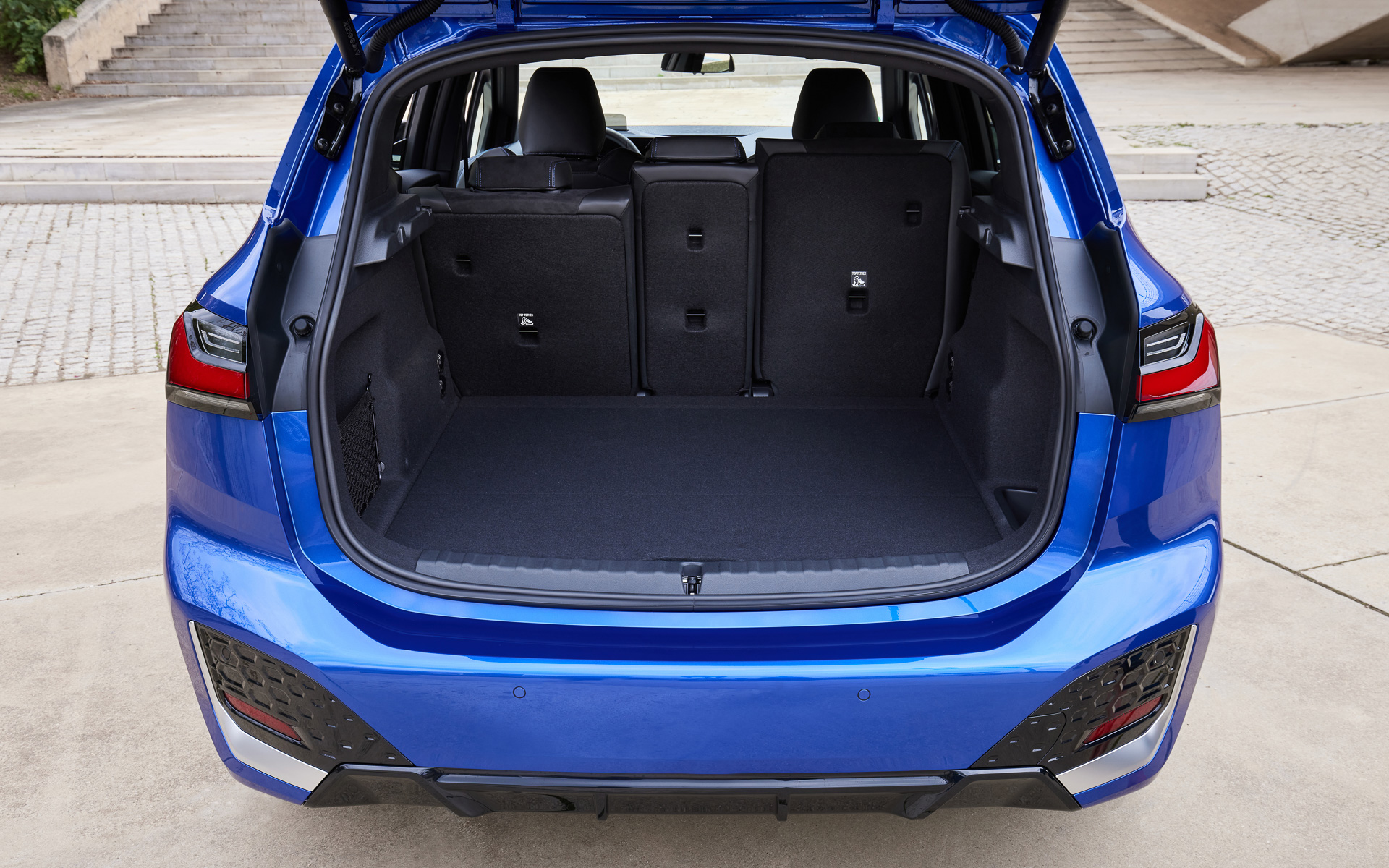 ラゲッジスペースのレイアウト例