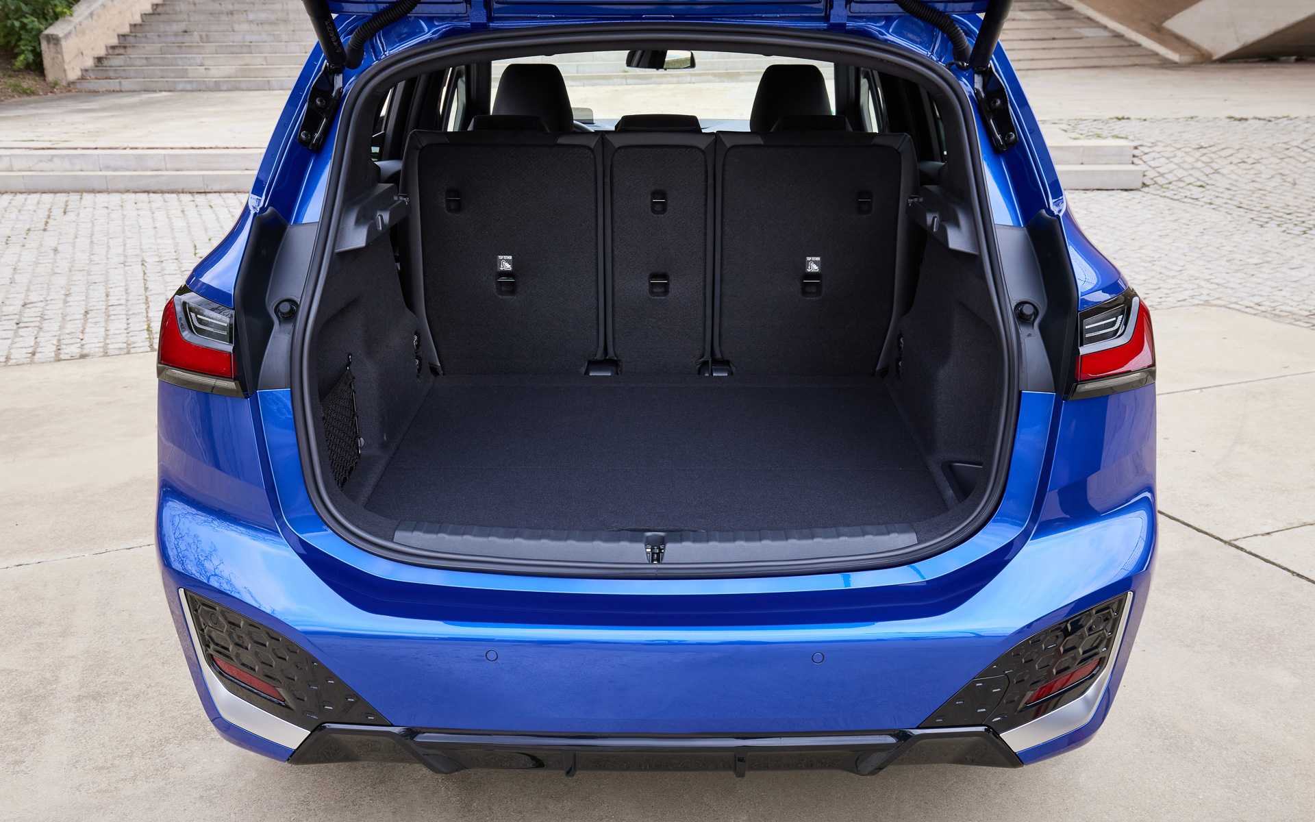 ラゲッジスペースのレイアウト例