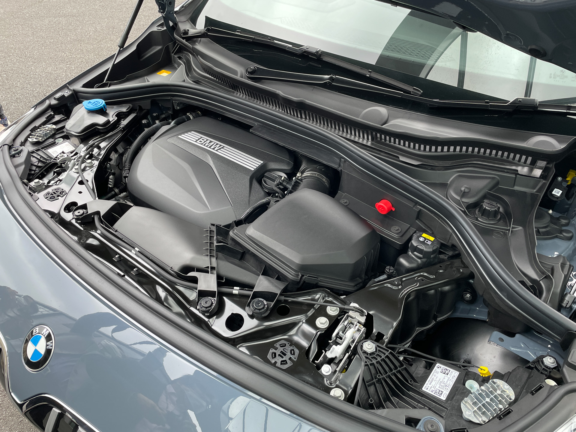 直列4気筒 2.0リッターディーゼルエンジン搭載の「218d Active Tourer」