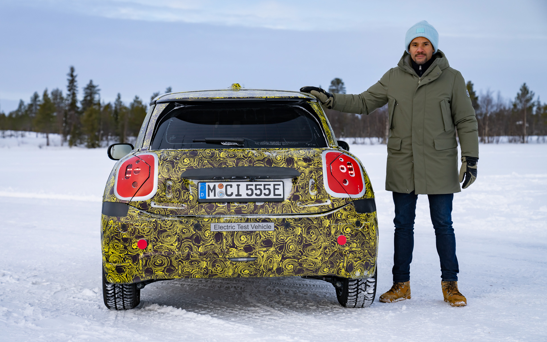 MINIデザイン責任者 オリバー・ハイルマー氏