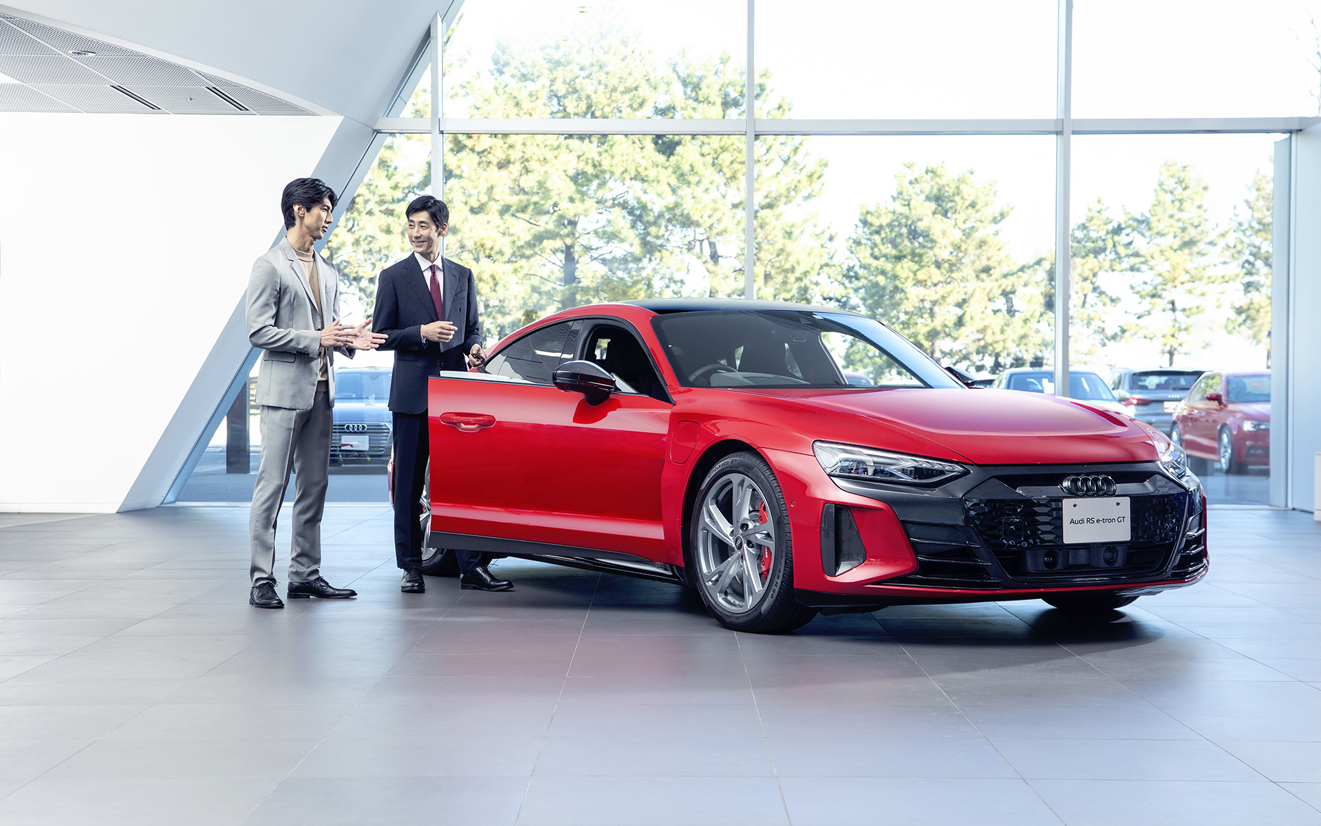 「e-tron 資格認定制度」を導入