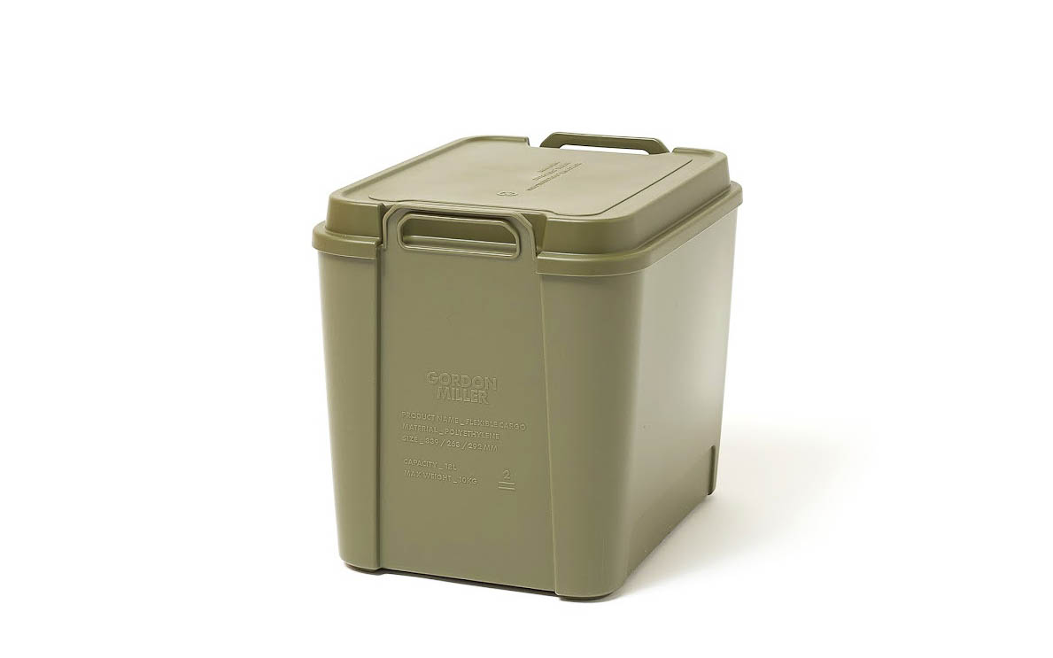 フレキシブルカーゴのサイズは339×292×263mm（幅×高さ×奥行き）、容量は18L、耐荷重は10kg