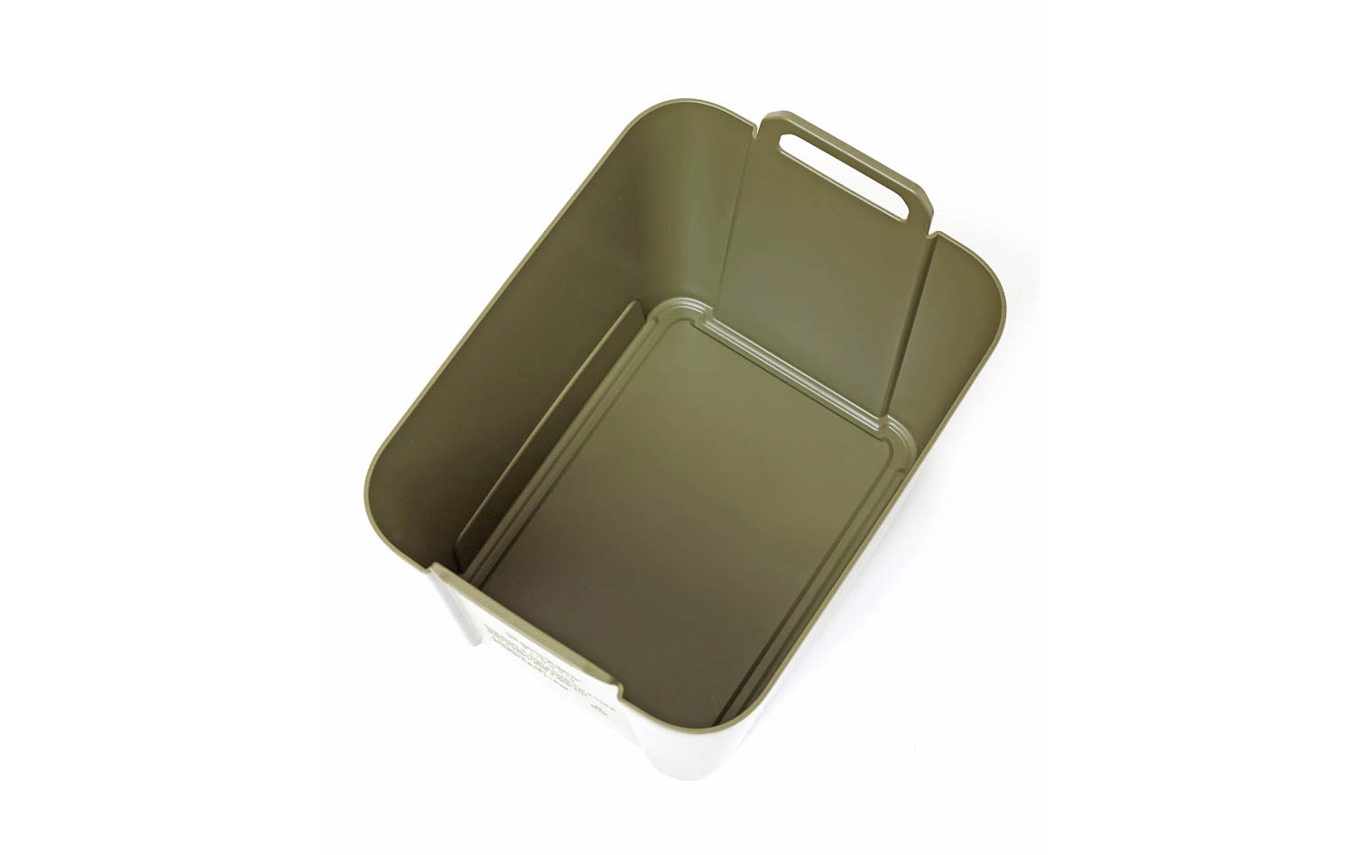 フレキシブルカーゴのサイズは339×292×263mm（幅×高さ×奥行き）、容量は18L、耐荷重は10kg