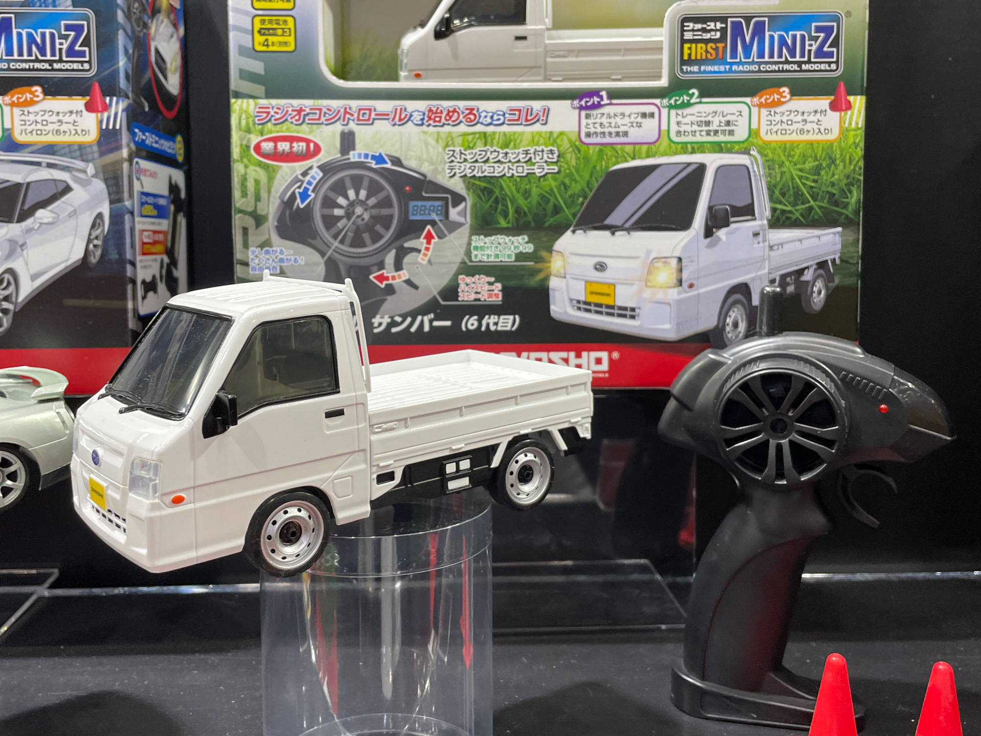 ファーストミニッツシリーズに登場する「軽トラ スバル サンバー」（6代目）