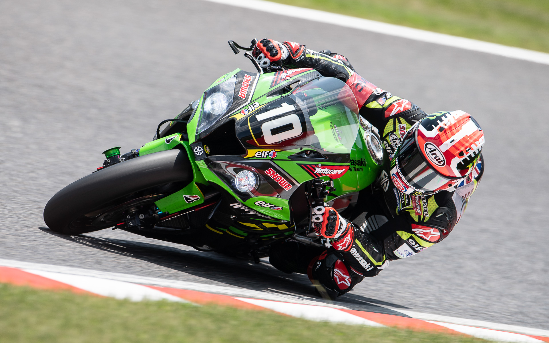 カワサキが「鈴鹿8耐スペシャルサイト」を開設した。過去の記録やライダー紹介、キャンペーン情報などが掲載される