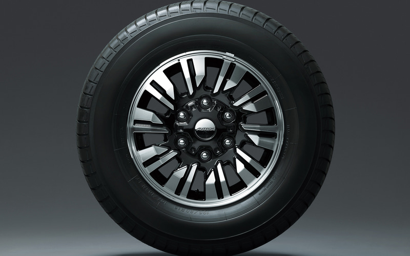 オーテック、新カスタムカー「キャラバン AUTECH」の近日発売を予告