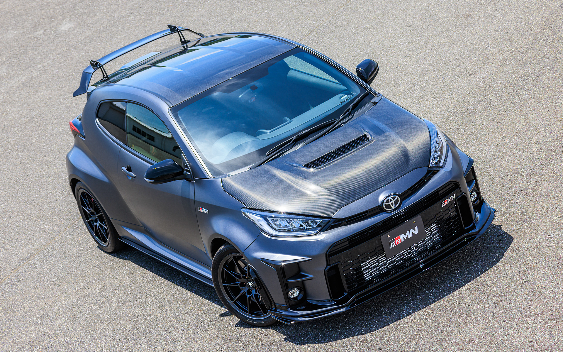 GRMNヤリス サーキットパッケージ