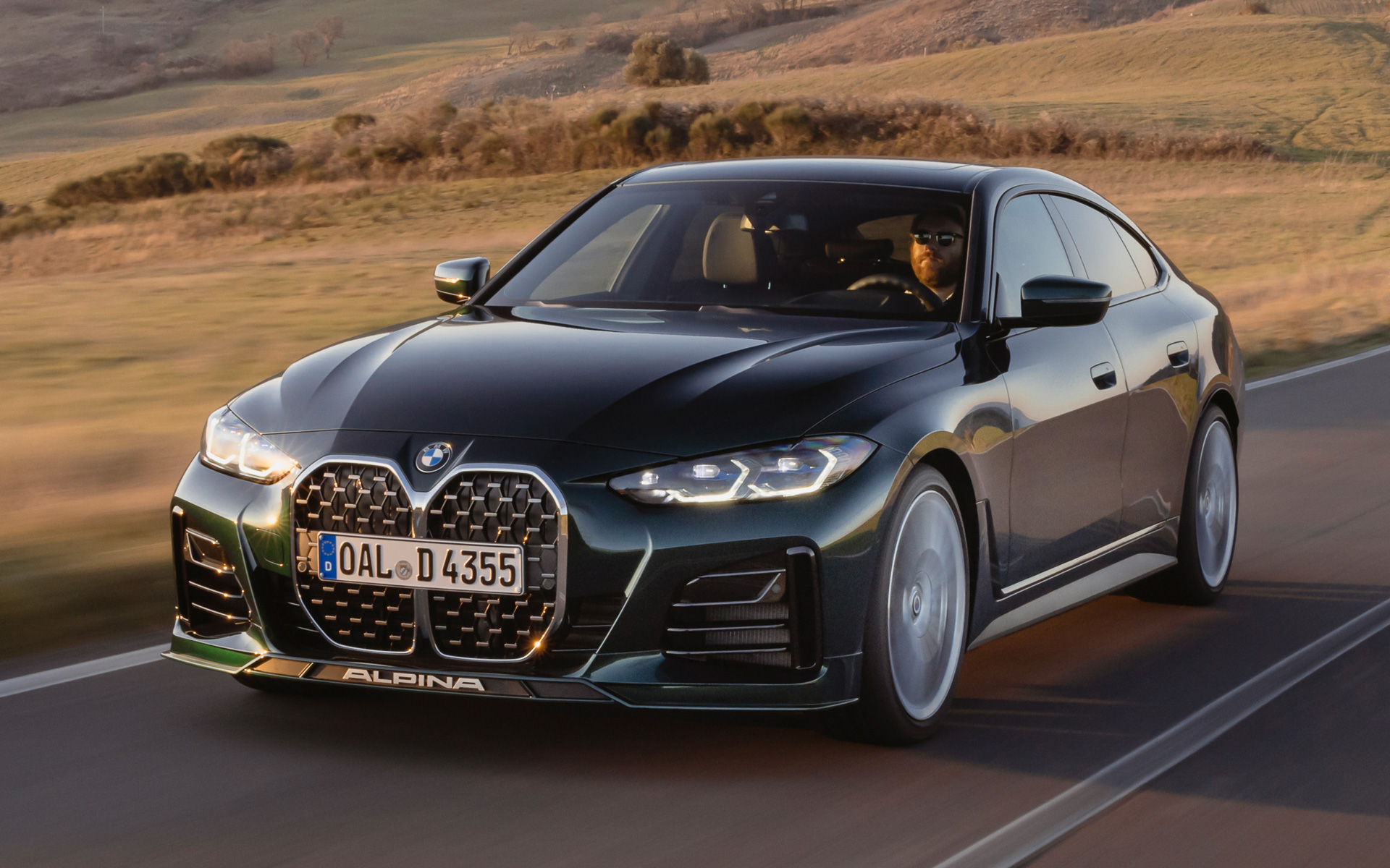 アルピナから新型「BMW ALPINA D4 S グラン クーペ」の予約が開始された。