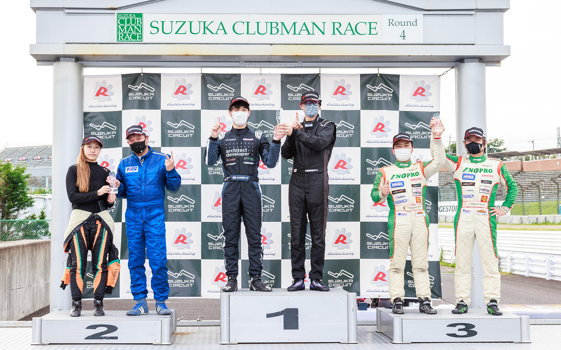 CS2-Gクラスの表彰台