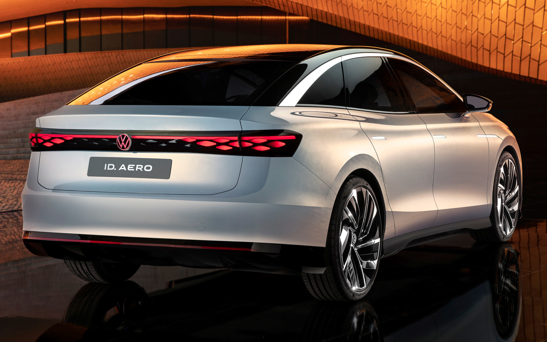 中国では「ID.3」「ID.4」「ID.6」に続く4番目のバッテリEVとなり、2023年後半に発売される予定