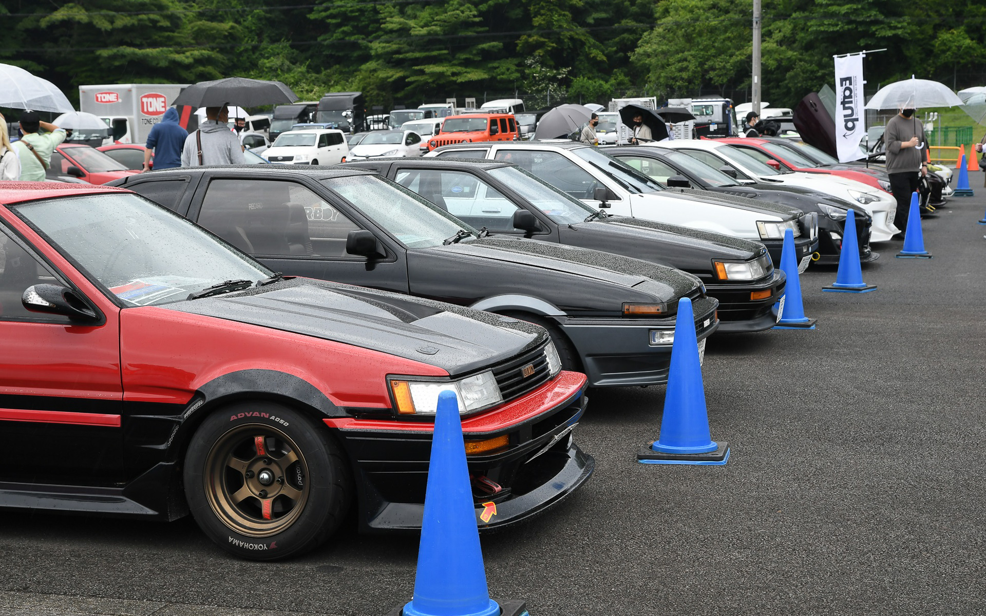 愛車自慢駐車場