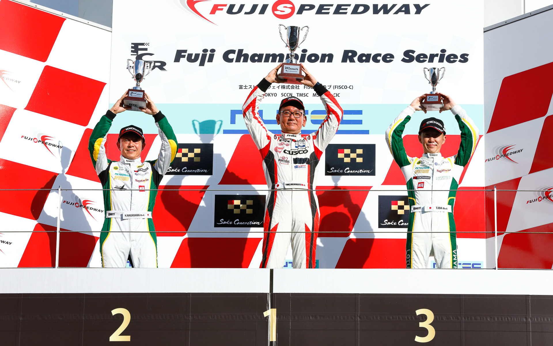 なんとかクラス優勝できた今回のロータス カップ ジャパン。レンタカーでも参加できる気軽さがあるので、レースを楽しんでみたい人はぜひ参加してみてほしい