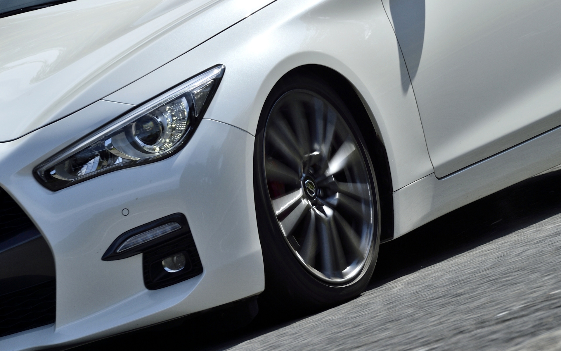 ケース剛性が高く狙ったラインにスッと素直に反応してくれる