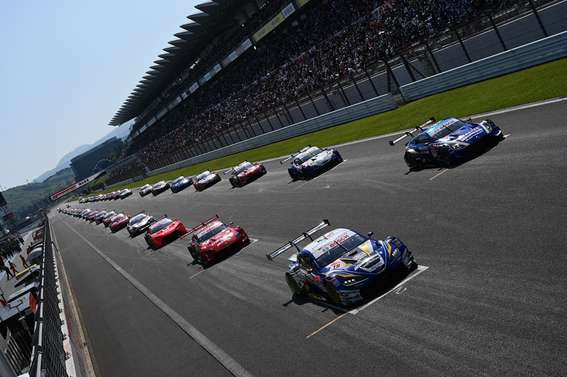 フォーメーションラップ開始直前