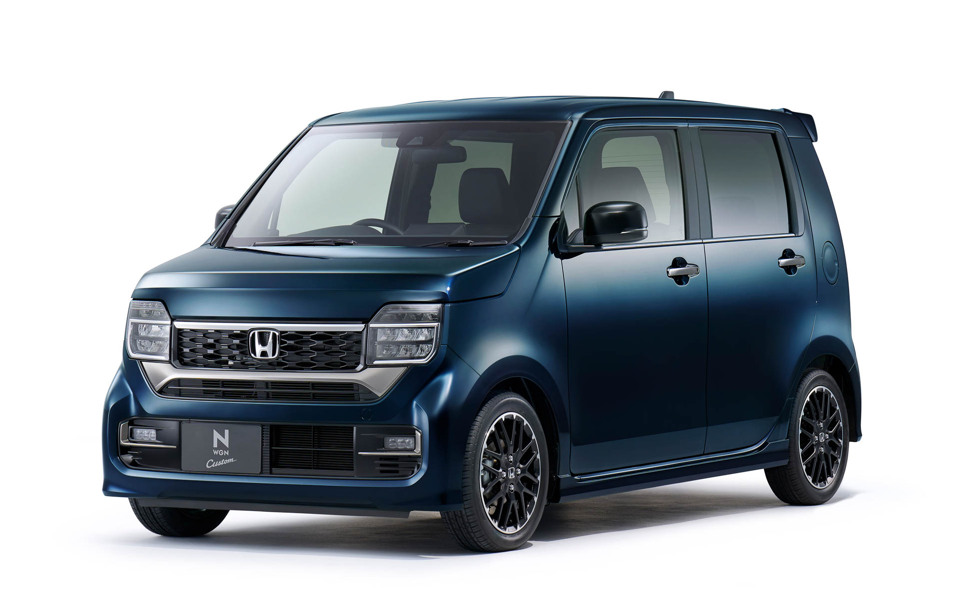 新型N-WGN カスタム