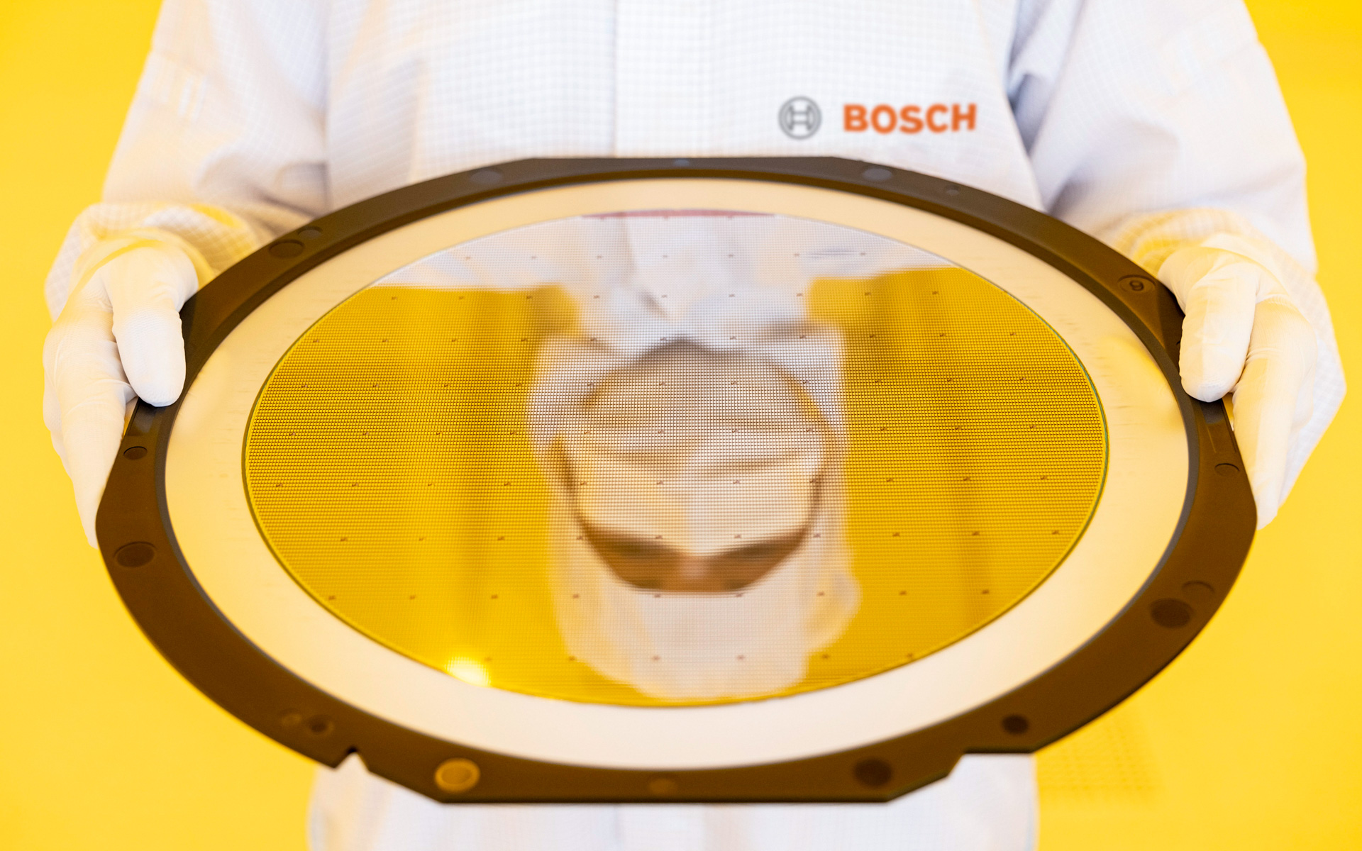 製造されているウエハーは300mm