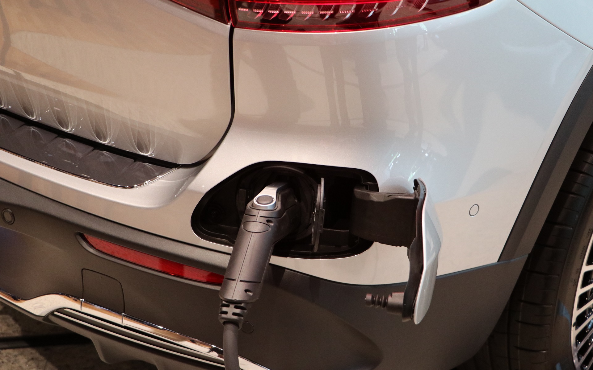 普通充電（AC200V）ポート