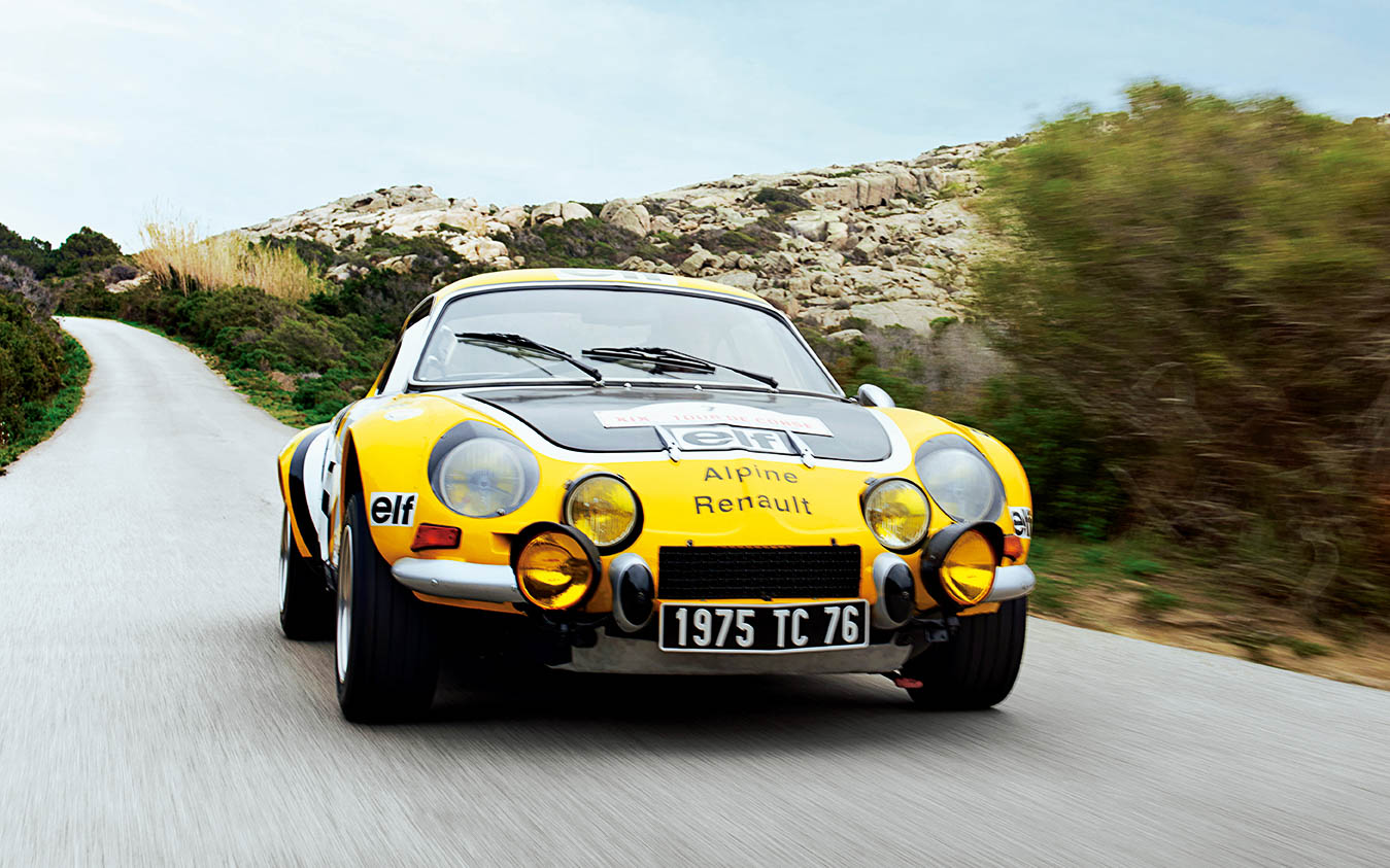 先代アルピーヌ A110