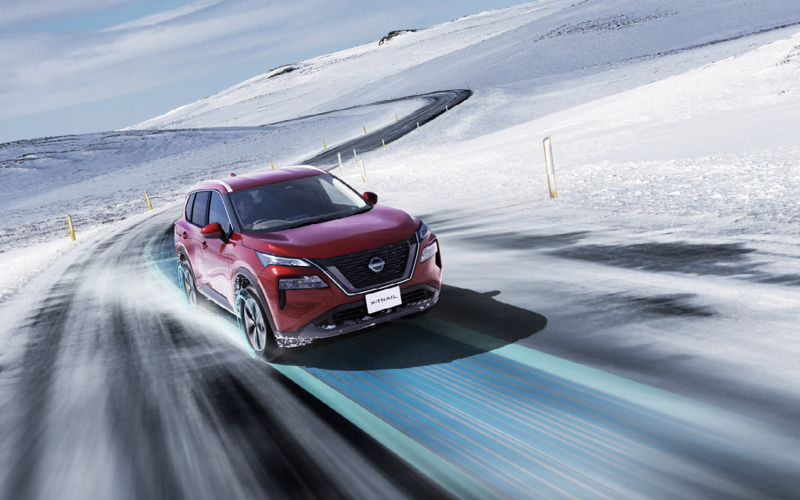 第2世代「e-POWER」とともに4WDモデルでは電動駆動4輪制御技術「e-4ORCE」を新搭載